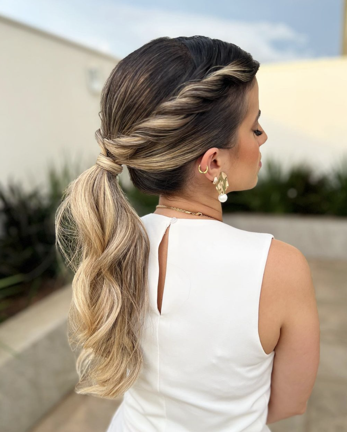 How To Get the Perfect Ponytail Every Time 