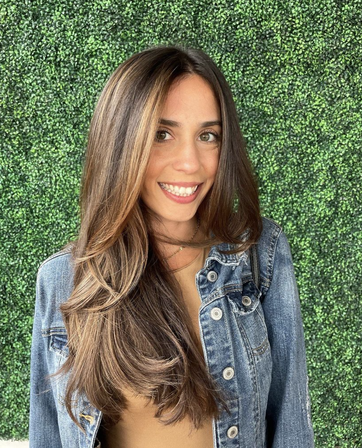 How to Achieve a Healthy Mane: Hair Care Tips from a Professional Stylist