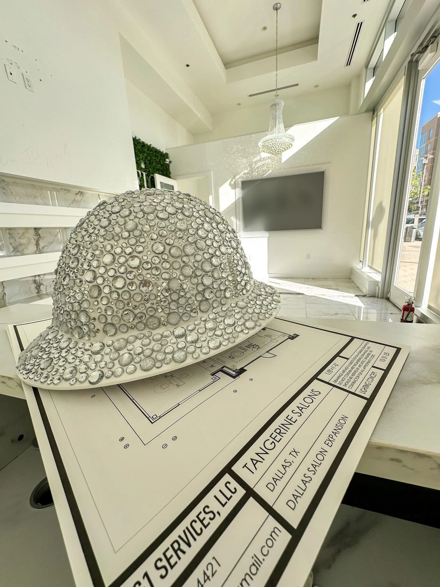 BOOO 👻
.
If you haven&rsquo;t heard yet, Tangerine Salon - Dallas is expanding! We can&rsquo;t wait to share the process and this future space with all of you! &hearts;️