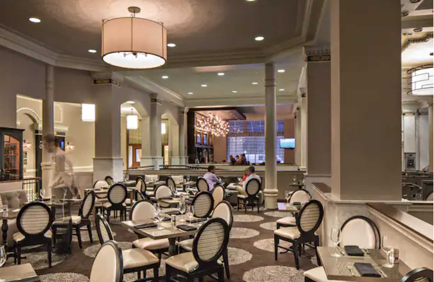 400 Olive Restaurant and Bar — Downtown St. Louis