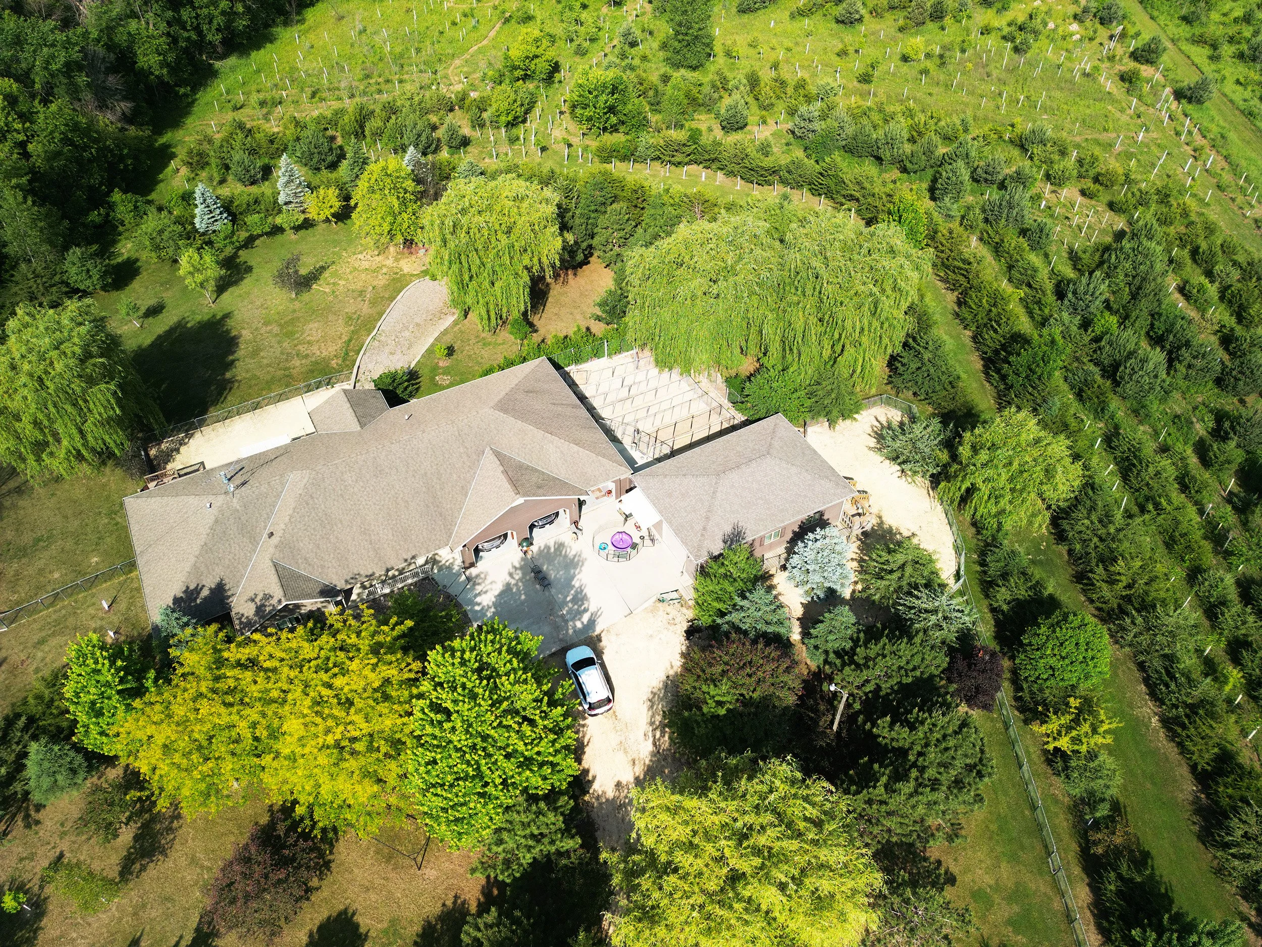 Discover the CaveInn's Summer Adventures