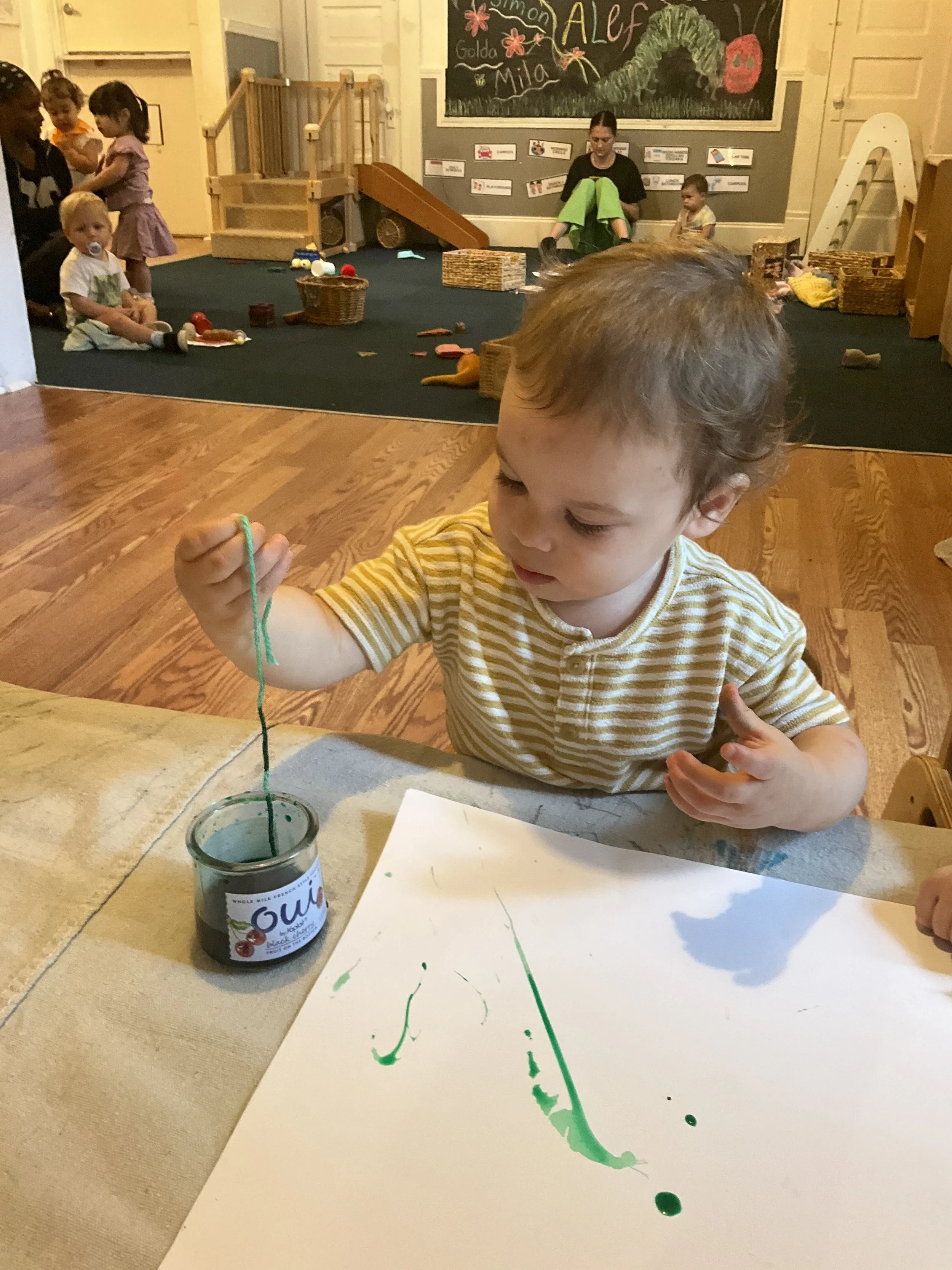 Kitah Alef Paints Shofars for Rosh Hashana&nbsp;