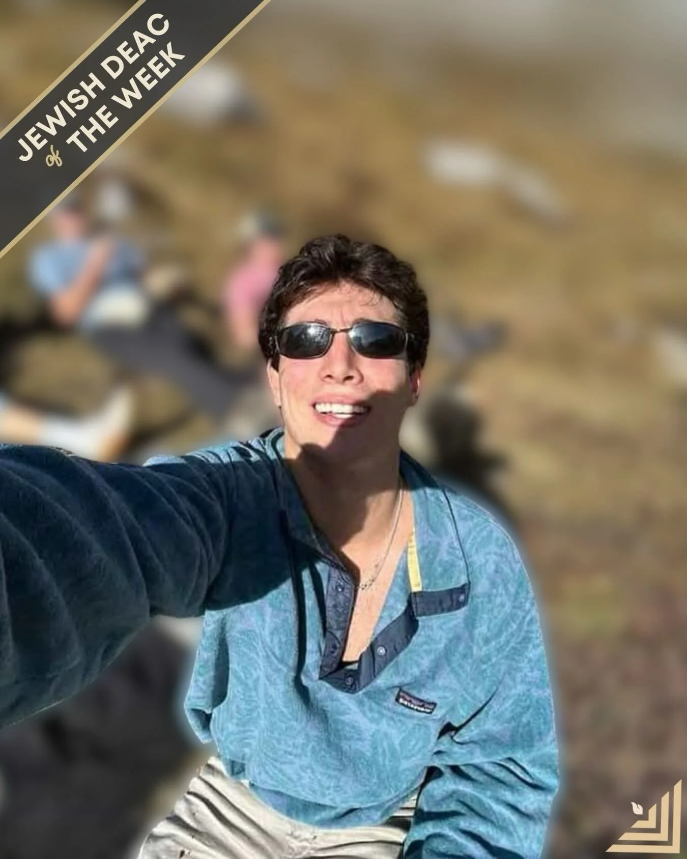 Mazel Tov to this week&rsquo;s Jewish Deac&hellip; Andrew Greenberg!!
 
Hometown: Newton, Massachusetts
Major: Economics
Favorite Jewish Food: Latkes
 
Which Jewish celebrity would you like to have the Passover Seder with?
Adam Sandler
 
Which three 