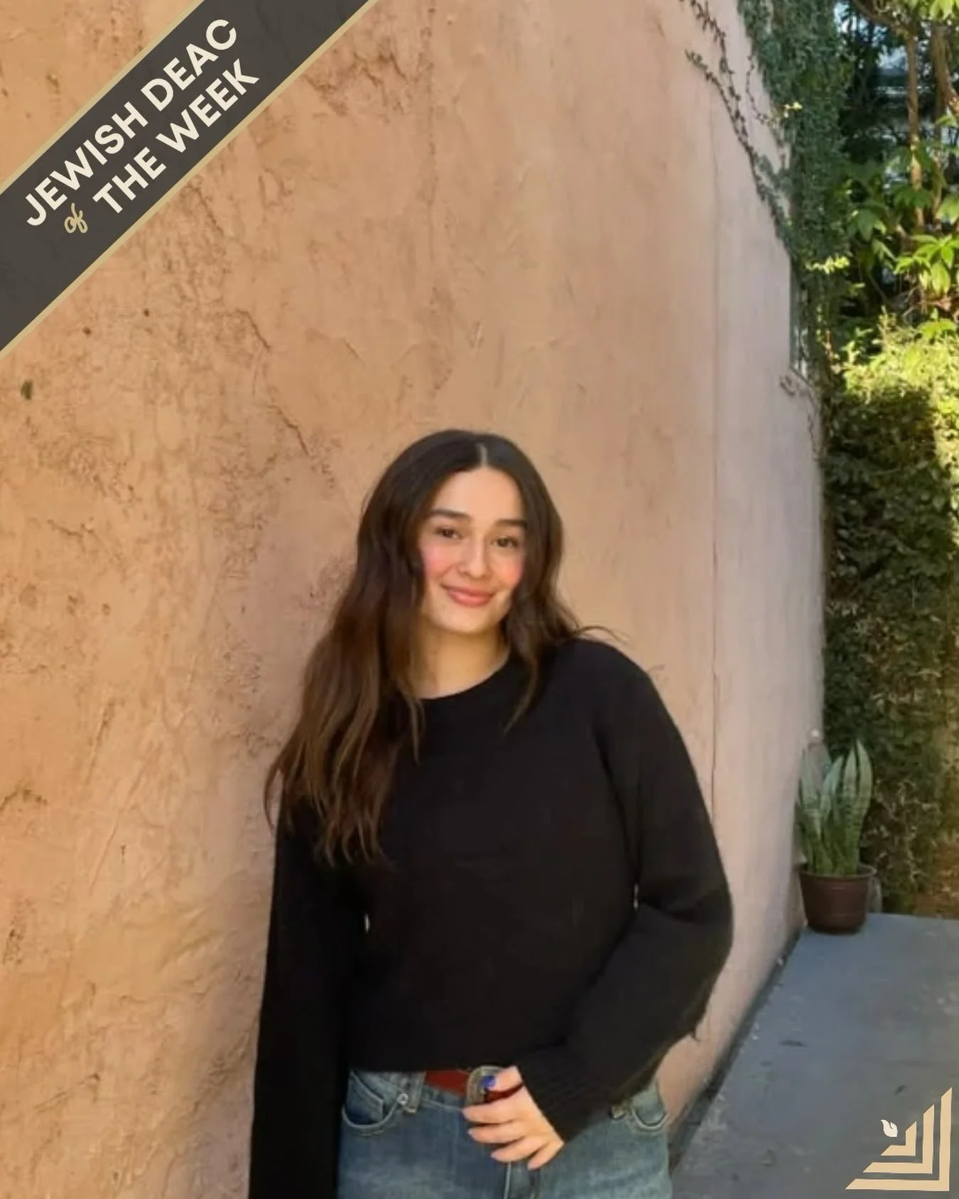 Mazel Tov to this week&rsquo;s Jewish Deac 🥁 &hellip; Becca Bloom!

Hometown: Los Angeles, CA
Major: Critical and Creative Media
Favorite Jewish Food: Latkes

If you could go back in time, which Jewish hero would you like to meet? Why?If I could go 