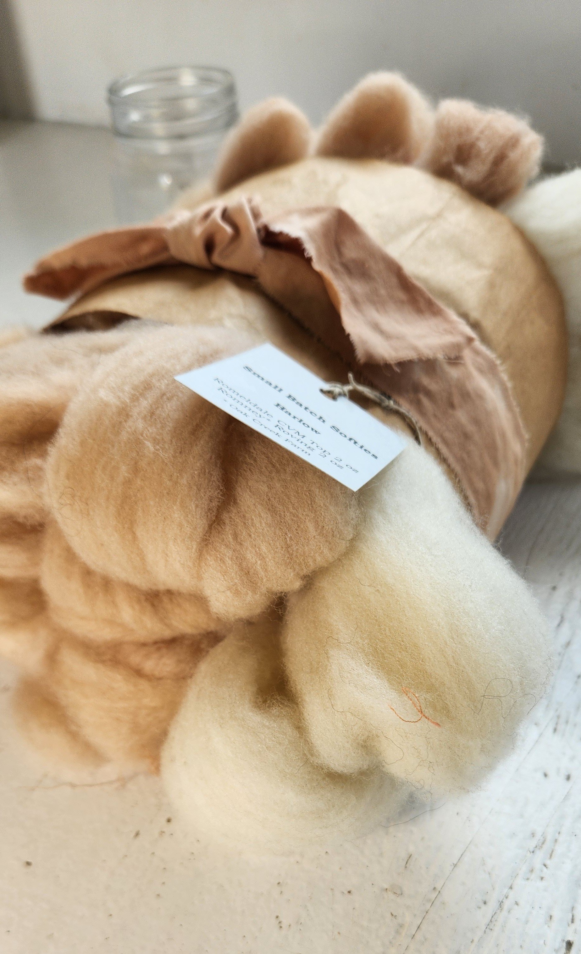 CVM & Romney fine wool roving 4 oz Harlow .jpg