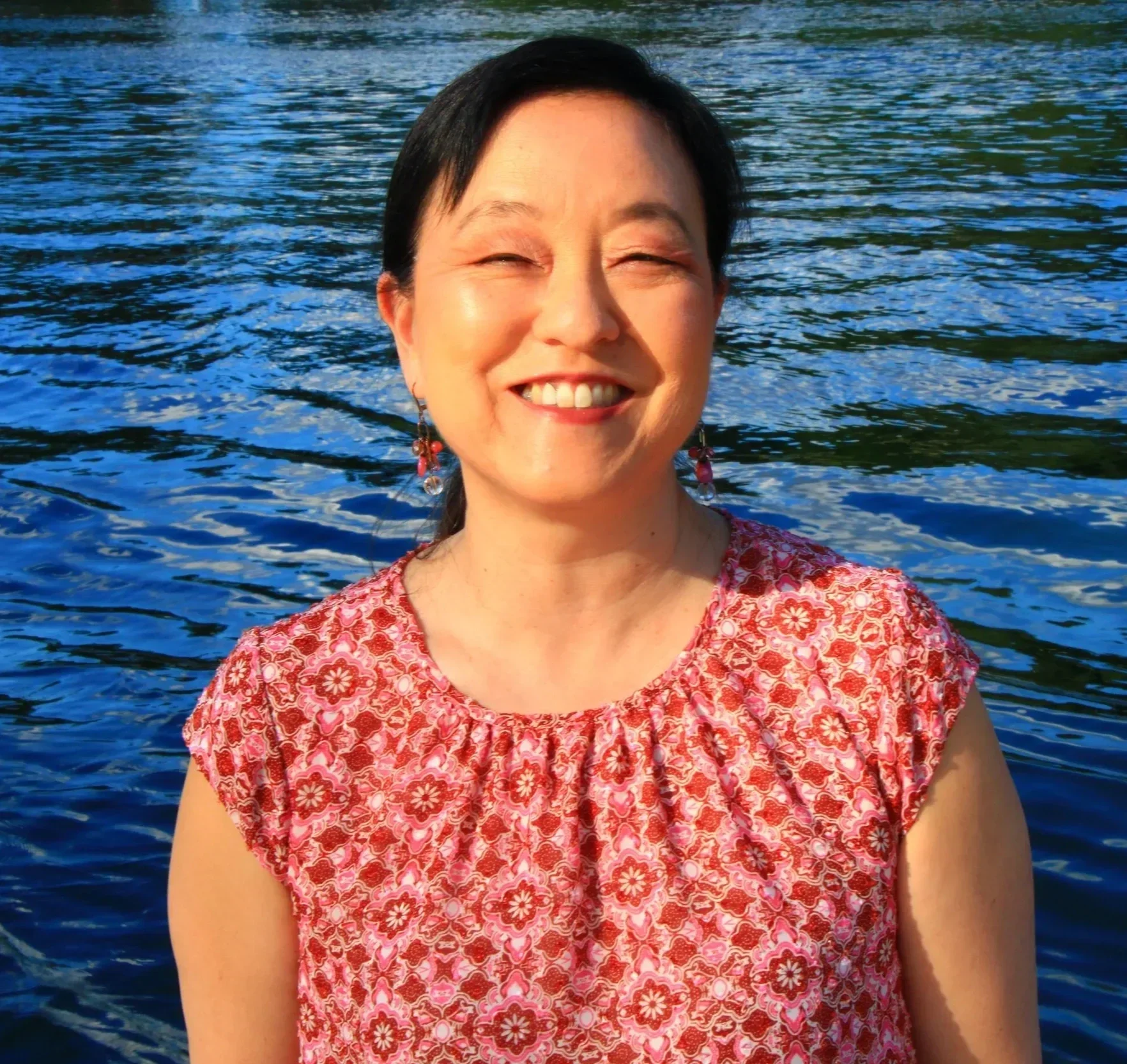 Susan Shimokaji, LMFT, providing Mental Health Therapy with Fir Counseling in Tigard, Oregon and Virtually.