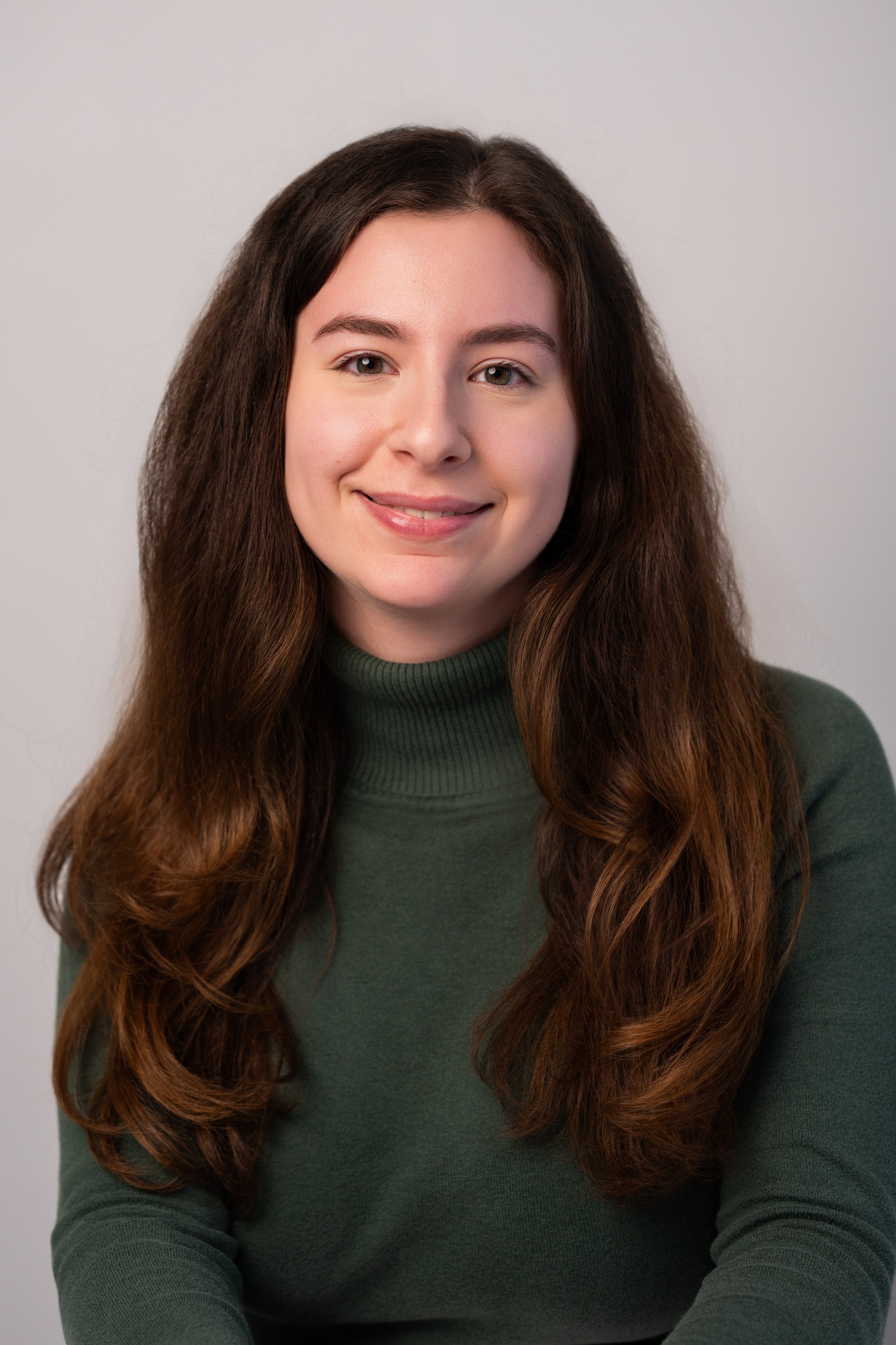 Dania Ayach, MA. | Portland Oregon Therapy. Relational, trauma-focused therapy that helps you process the past, build resilience, and move toward the life you want.