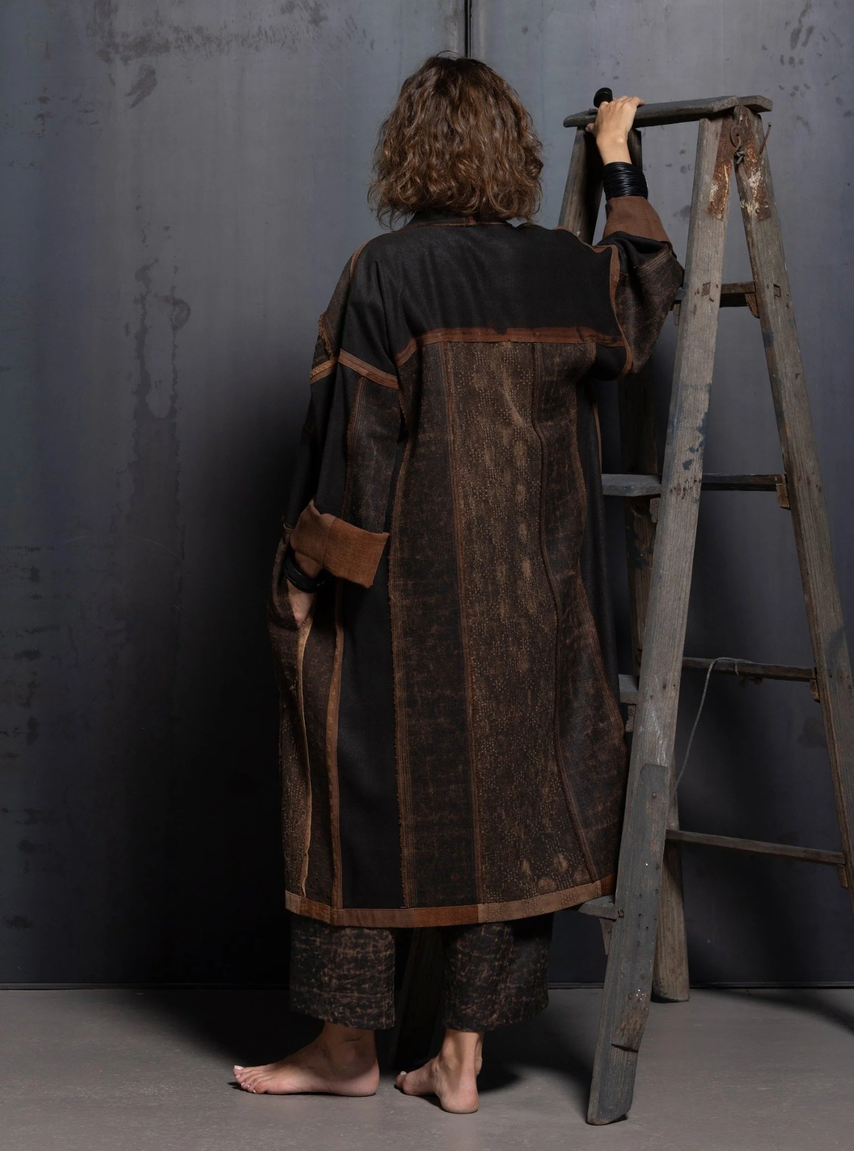noir-home-ladder.jpg