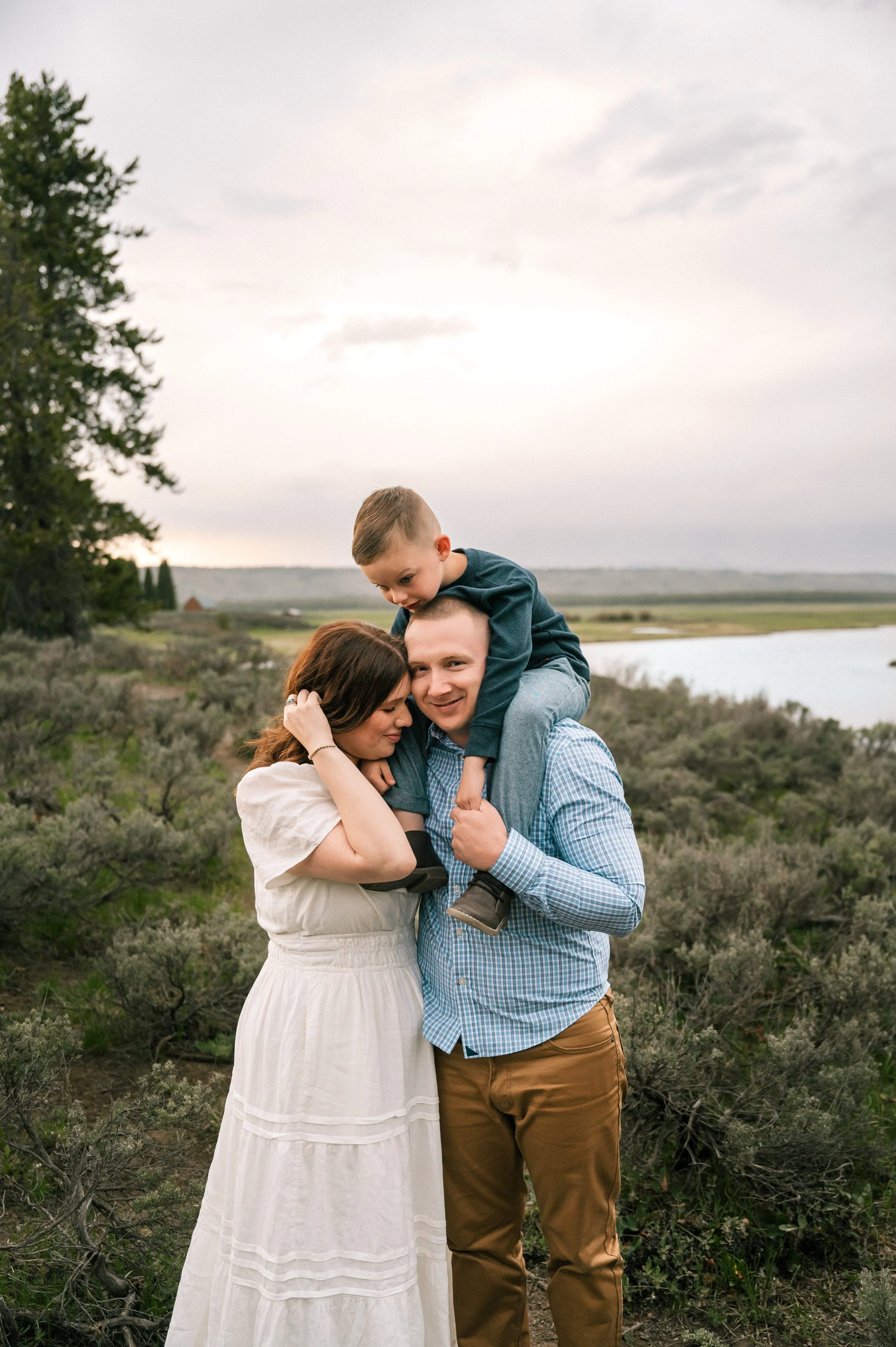 photographer-in-island-park-yellowstone-targhee-national-forest-14.jpg