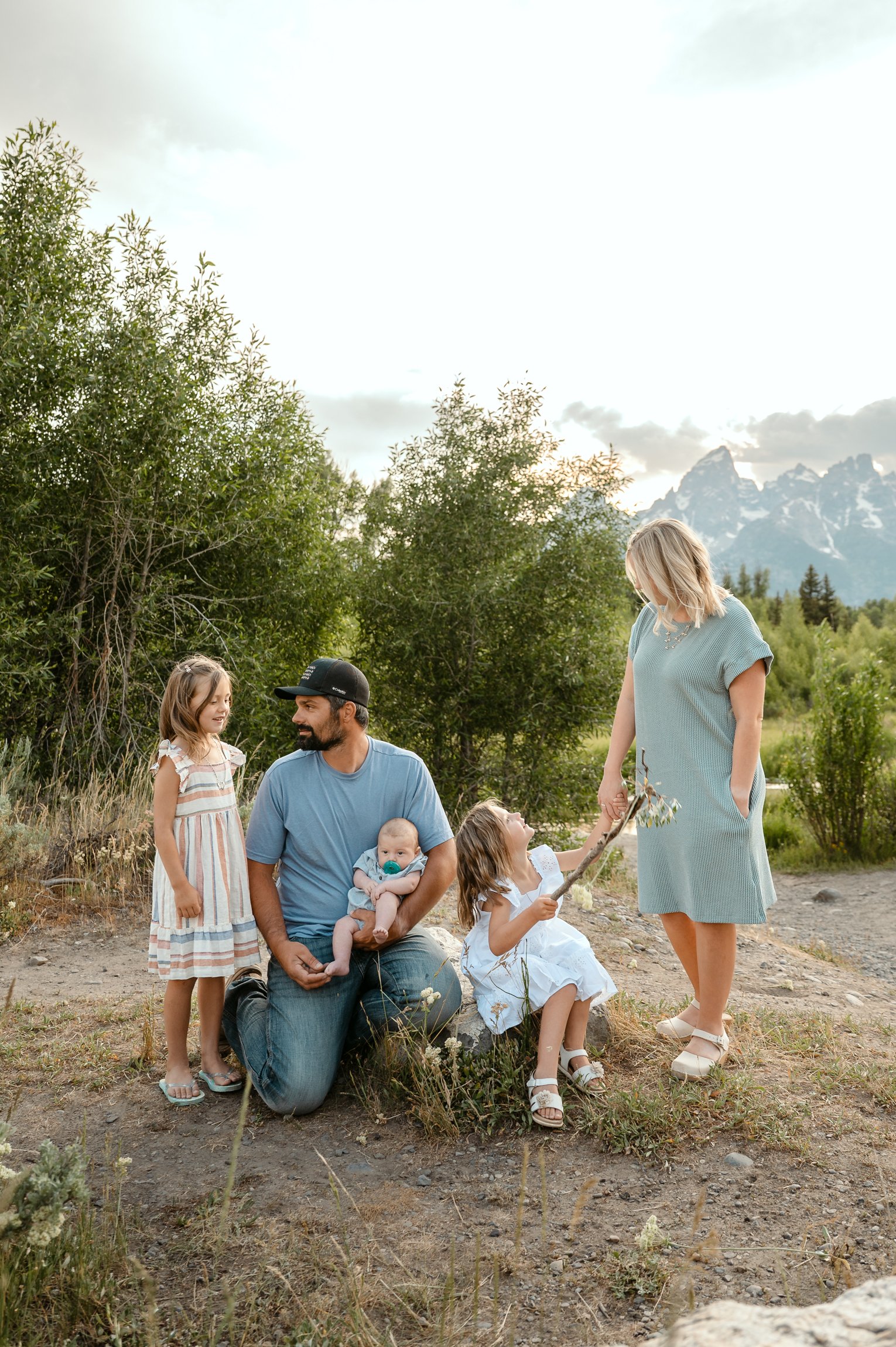 family_photographer_in_the_tetons-11.jpg