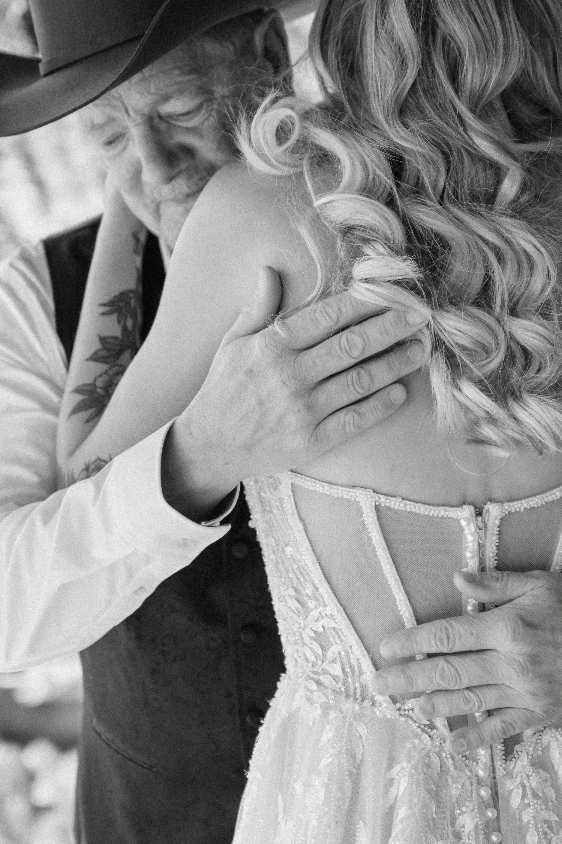 kayla-beard-jackson-hole-elopement-28.jpg