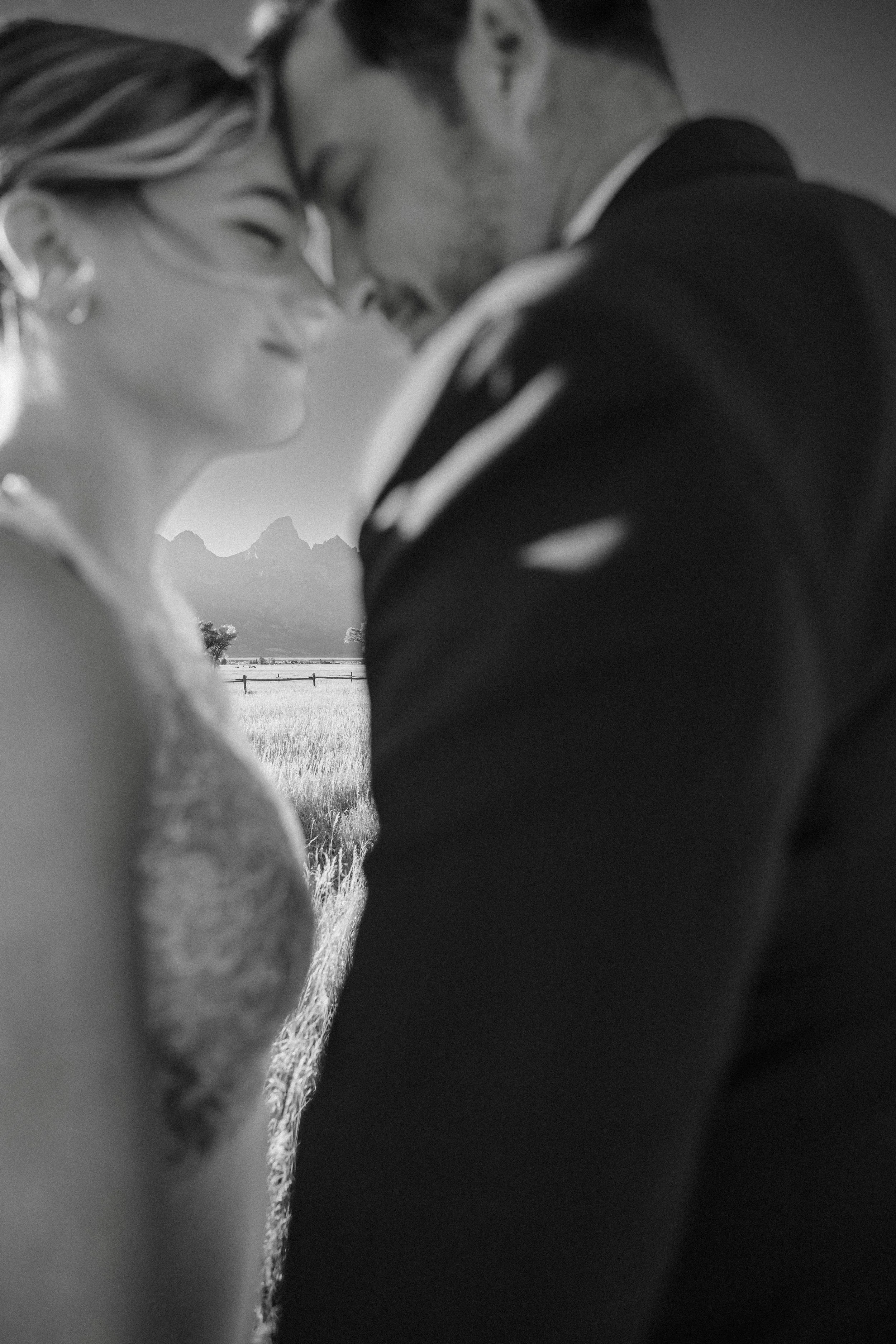 jackson-hole-destination-wedding-photographer-15.jpg