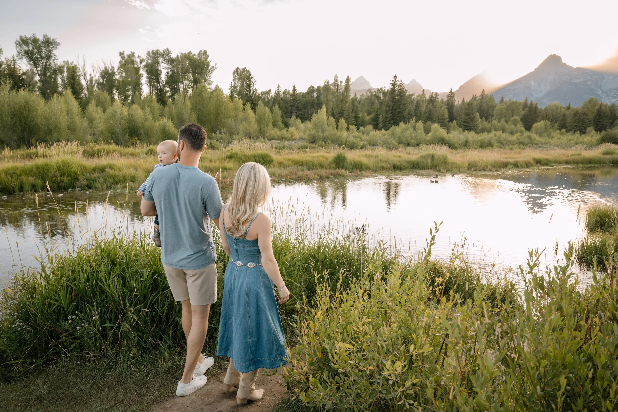best-family-photography-in-jackson-driggs-wedding-23.jpg