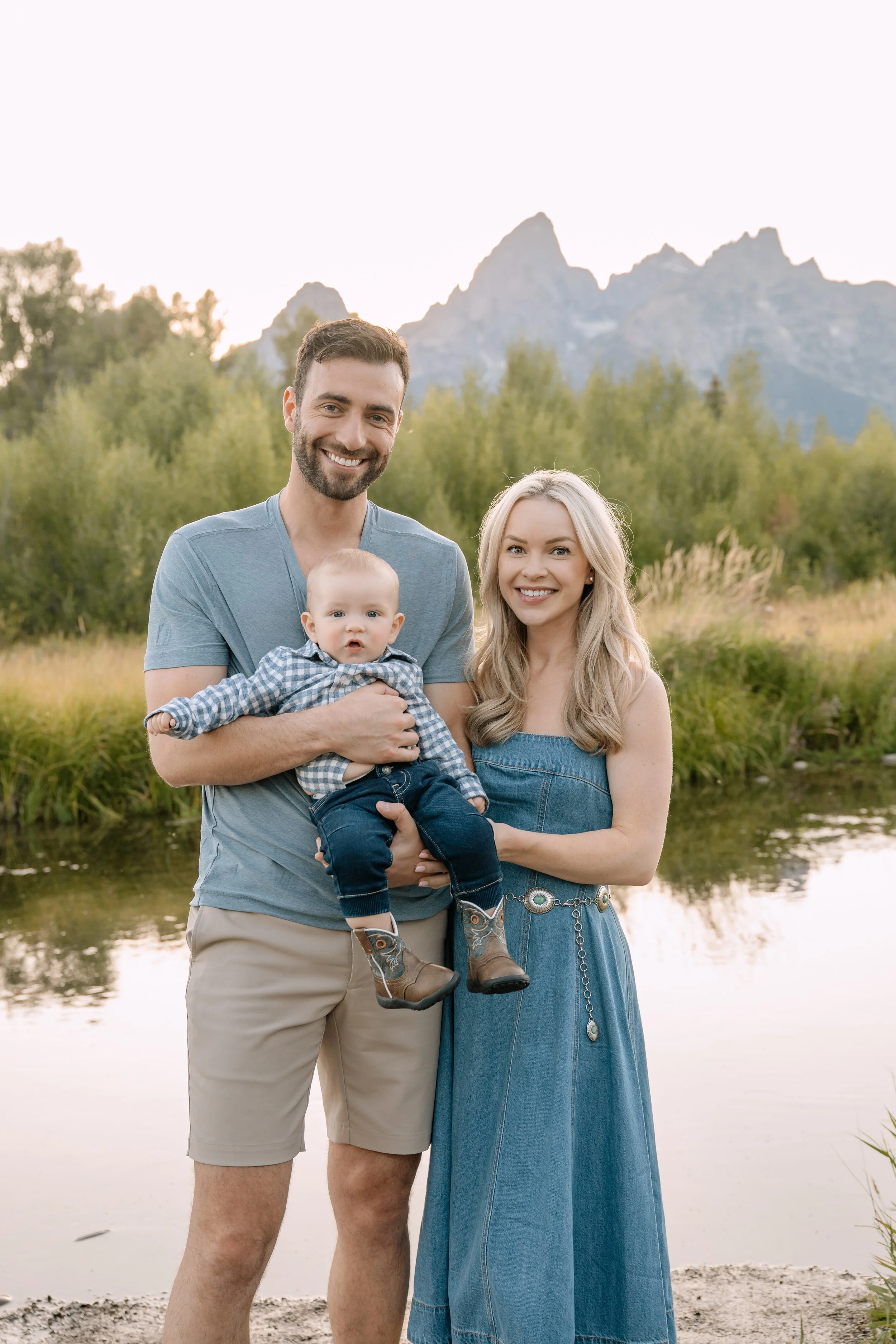 best-family-photography-in-jackson-driggs-wedding-45.jpg