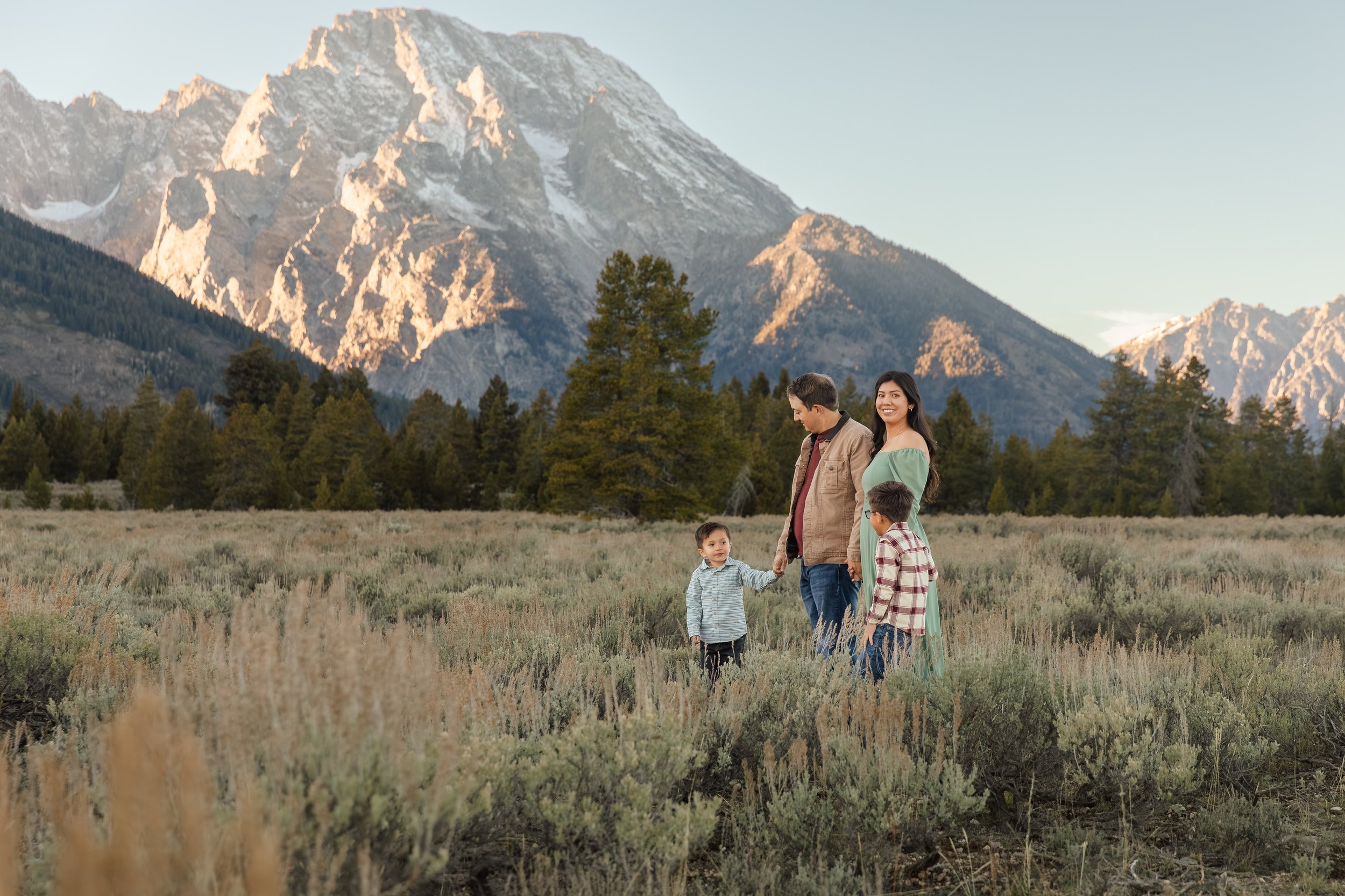 dubois-family-photographer-wyoming-18.jpg