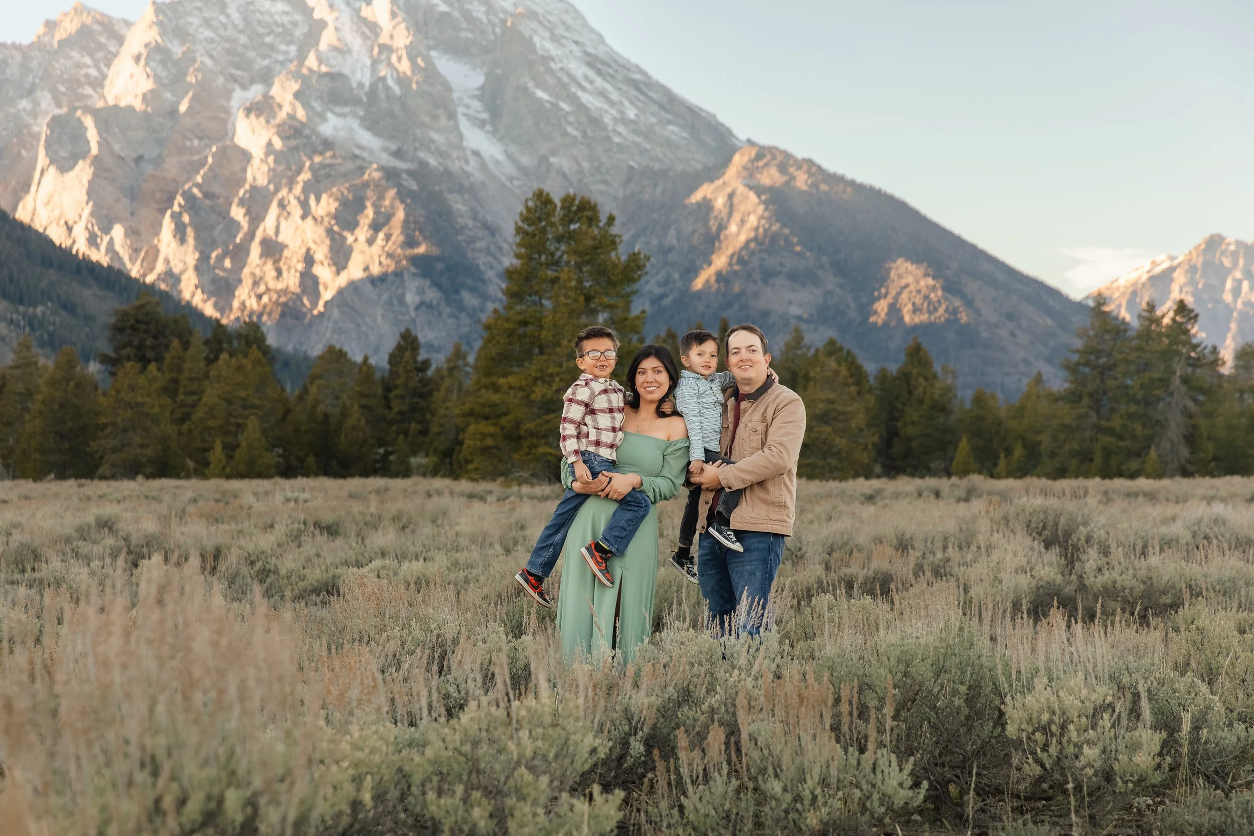 dubois-family-photographer-wyoming-21.jpg