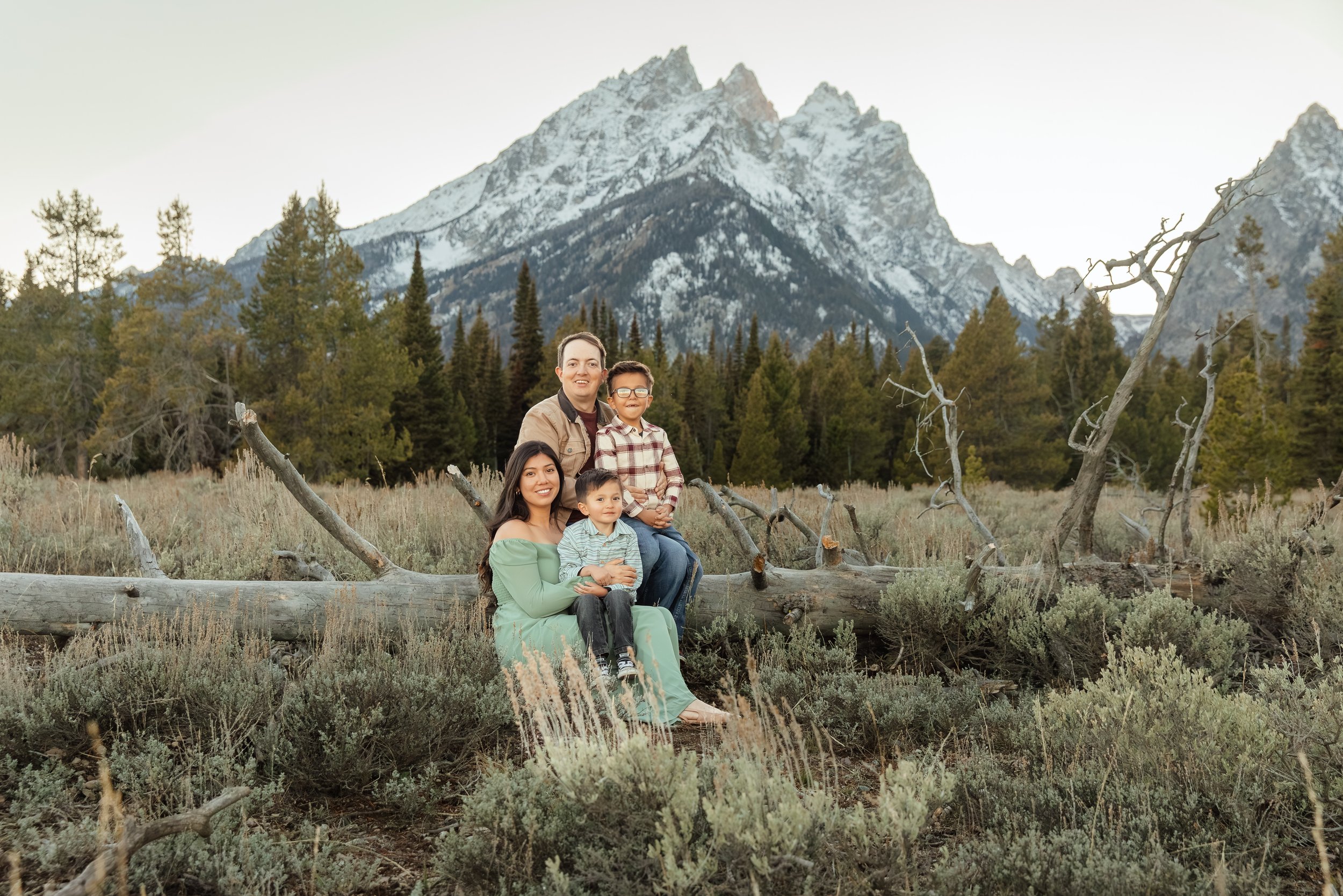 dubois-family-photographer-wyoming-40.jpg
