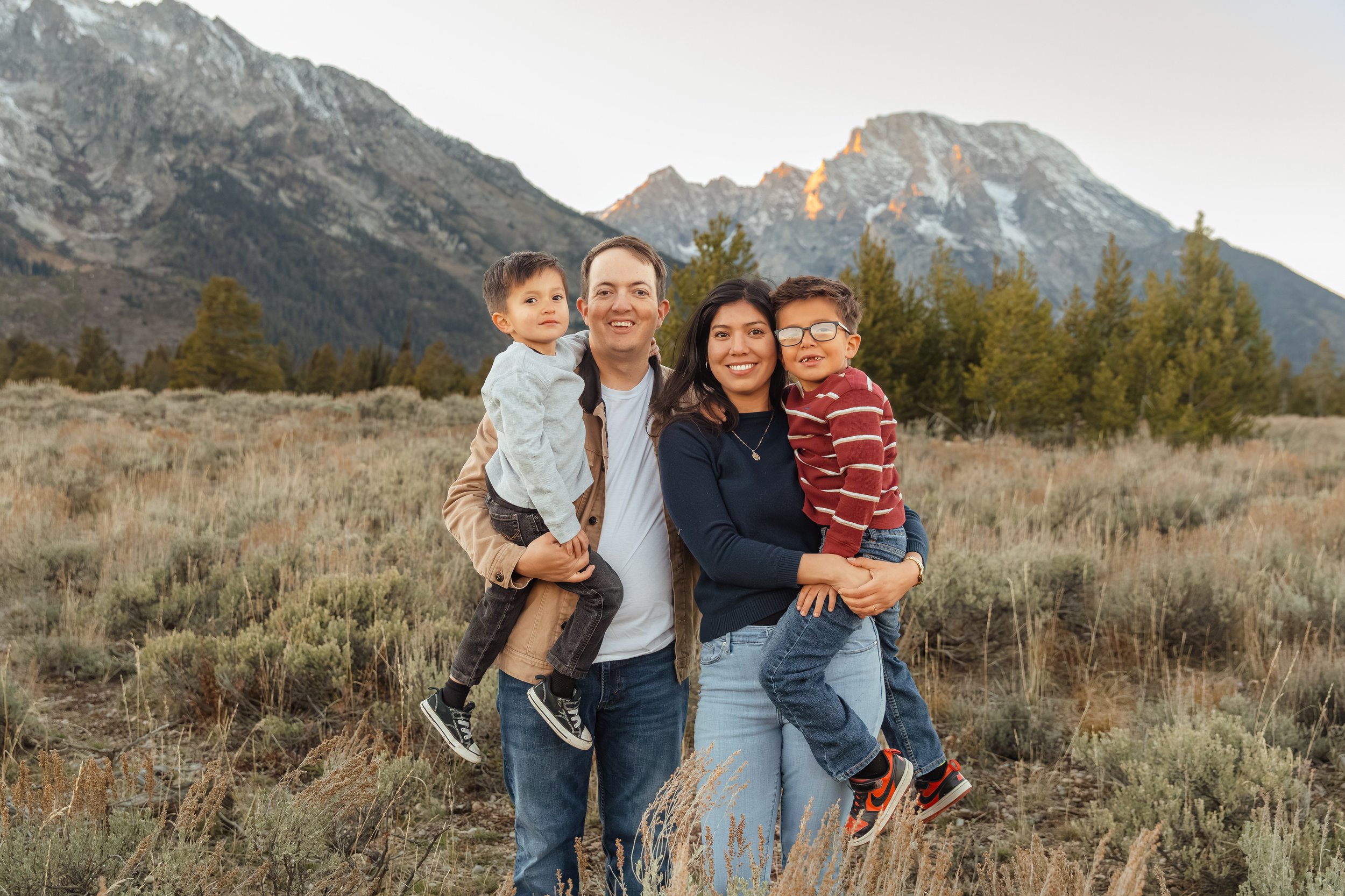 dubois-family-photographer-wyoming-45.jpg