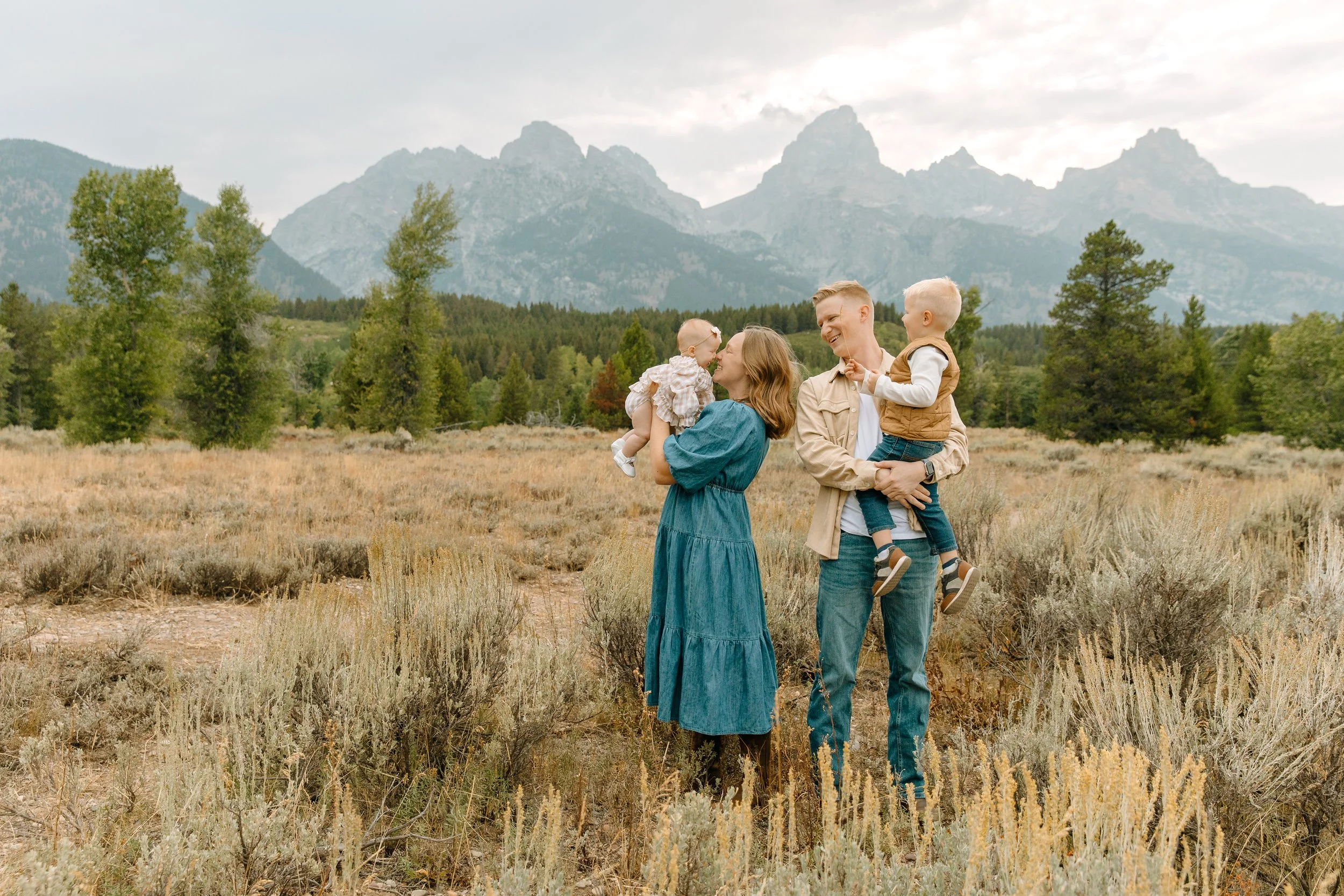 photographer-in-dubois-wyoming-3.jpg