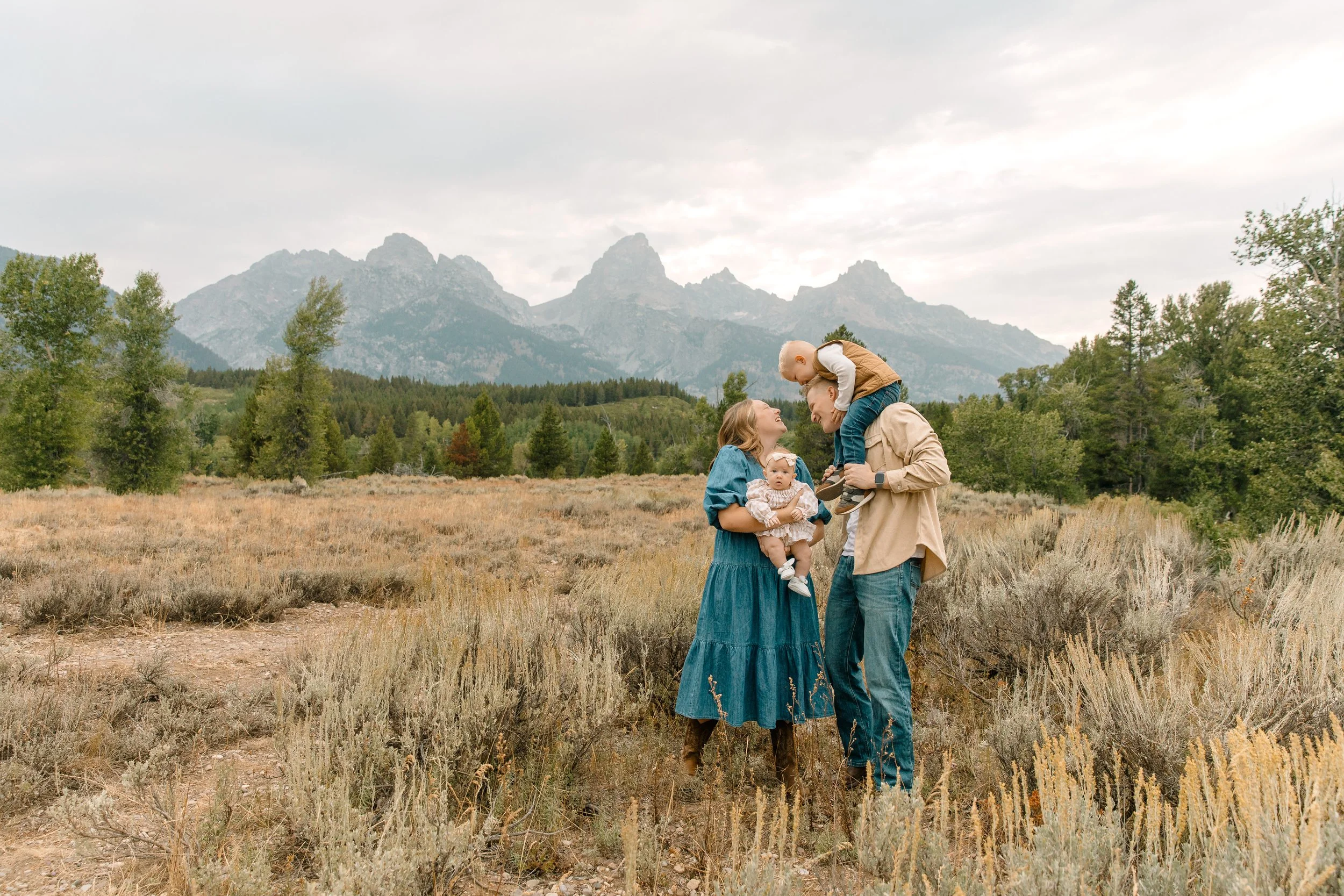 photographer-in-dubois-wyoming-6.jpg