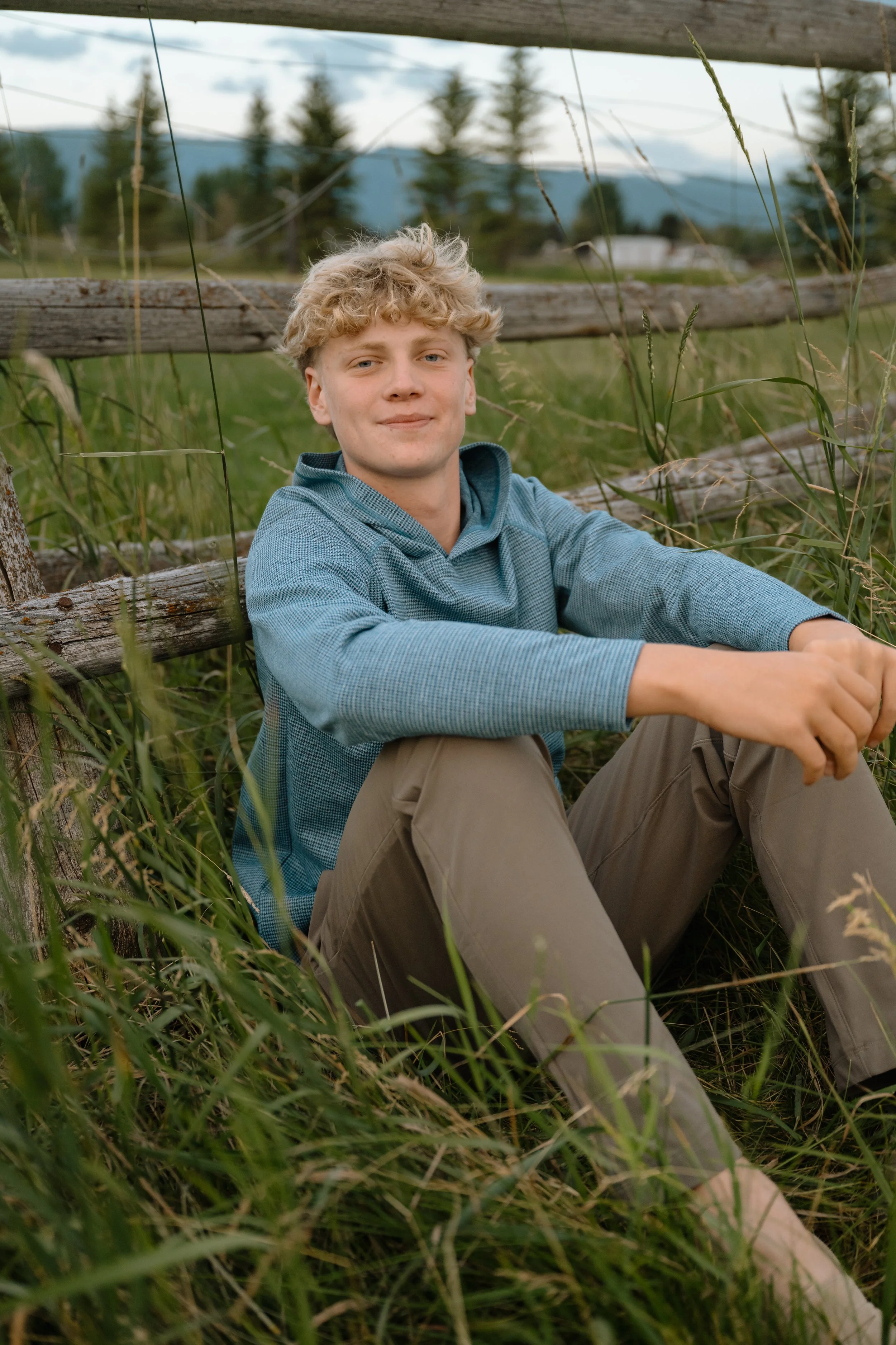 best-senior-photographer-in-driggs-8.jpg