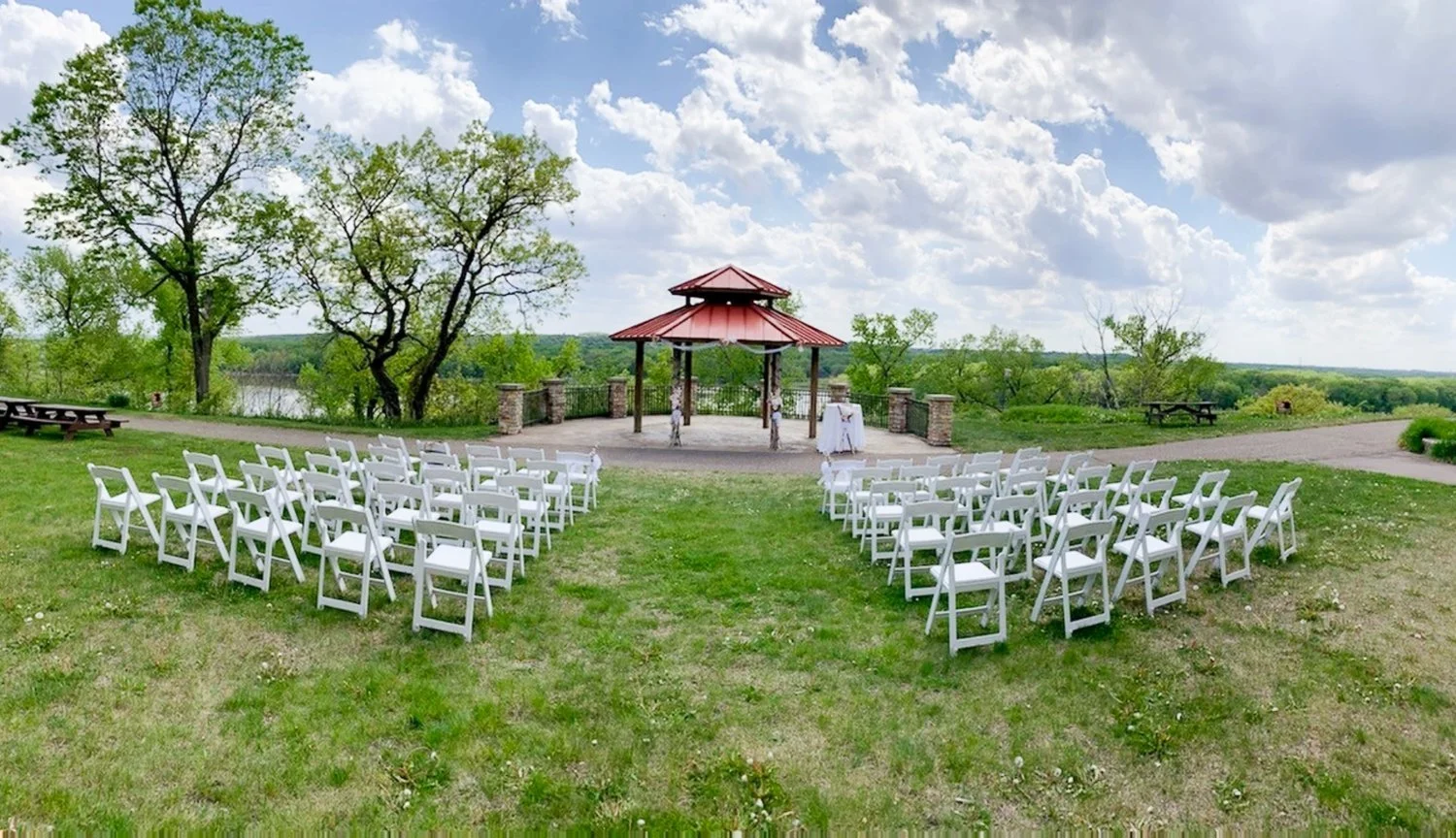 Gazebo Wedding.jpg