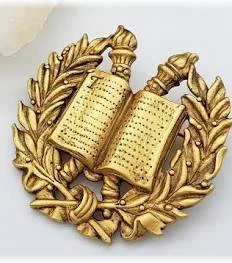 Pin Poppets Book Club