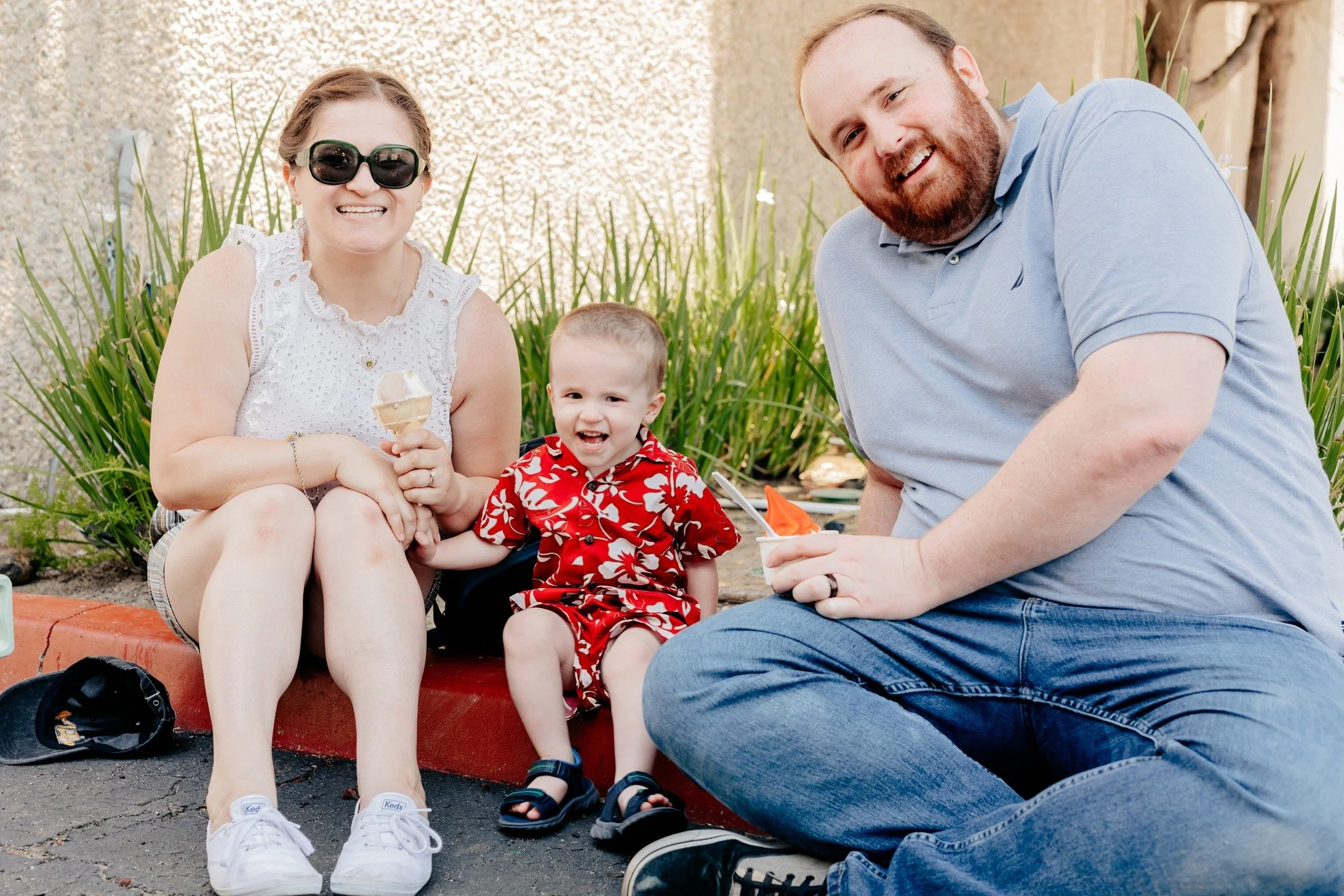 Living Oaks family, this one is for you! 🌴 
.
.
Join us on Sunday March 29th for our Palm Sunday Family Fest! Stick around after service for an egg hunt, lawn games, refreshments, crafts, and fun for all! Visit our website for more info. 
.
.
#Livin