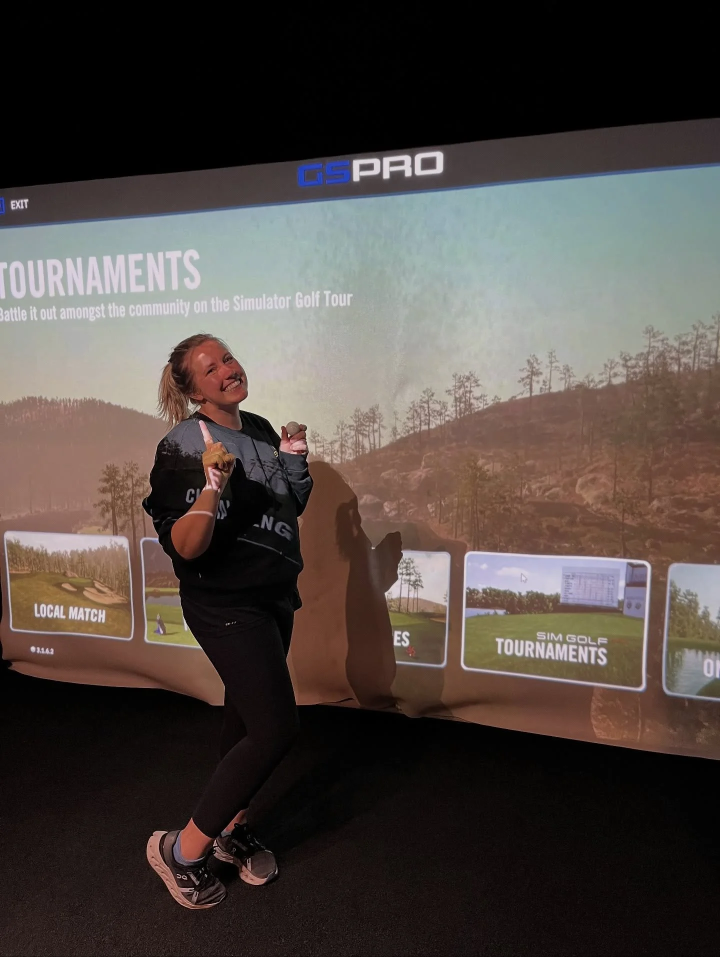 Huge congratulations to Jen! Not only did she make a hole-in-one on Hole 12 at Sultan&rsquo;s Run during league play&hellip; she did it on the Closest to the Pin hole! 😳⛳️
That&rsquo;s how you call your shot.