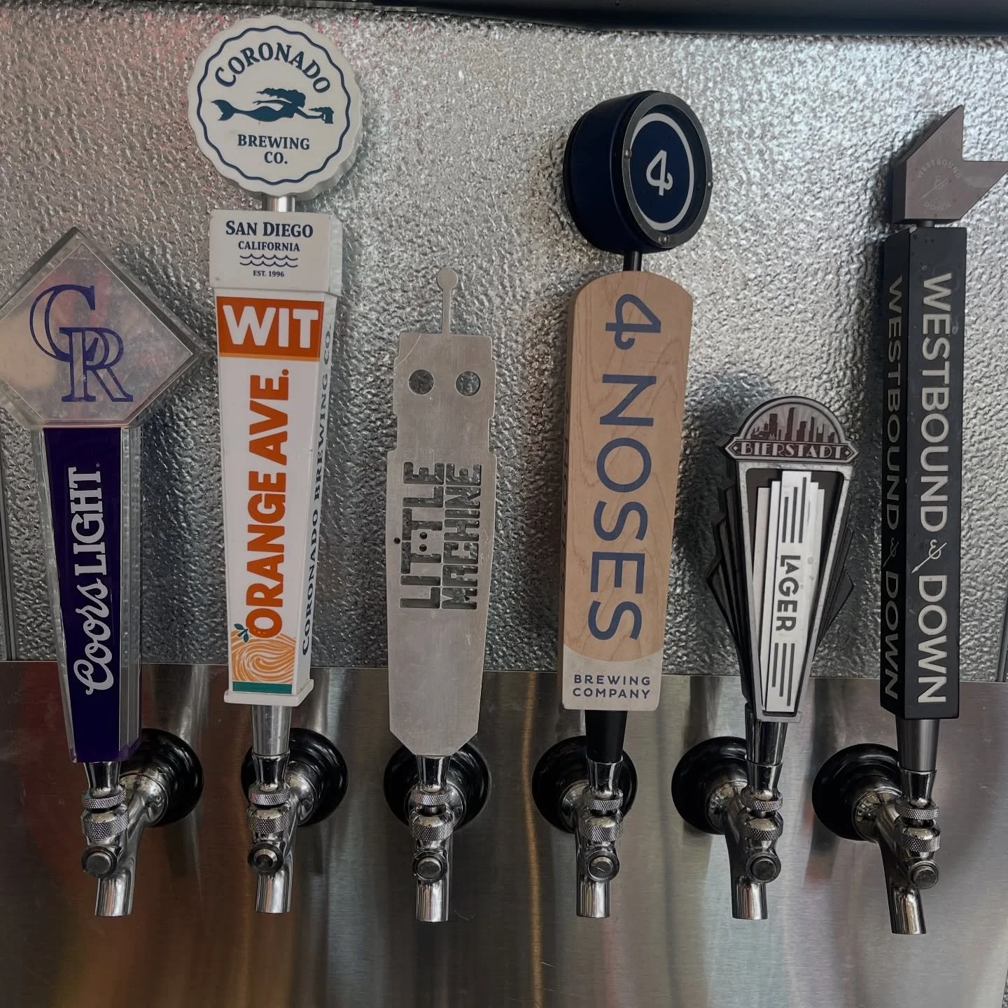 🍻 What&rsquo;s your go-to beer right now?

Are you sticking with a classic&hellip; or always chasing something new? 👀

We just tapped a fresh one at The TRN &mdash; Orange Ave Wit from @coronadobrewing 🍊
Light, crisp, and ridiculously easy to drin