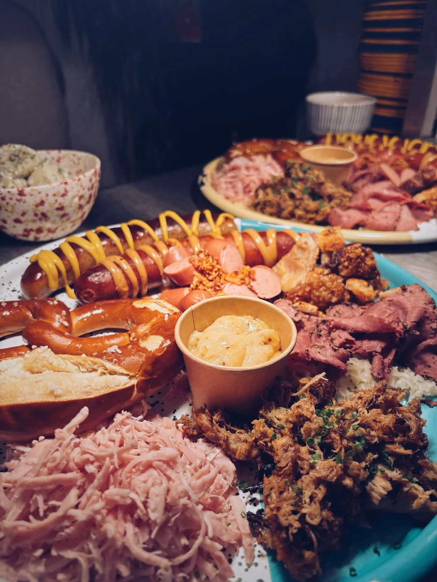 ACHT MEIN GOTTTTT MUTTI LIKES A SAUSAAAAAGGGGEE!!! Oktoberfest continues throughout this week til Sunday. You can come and gorge yourselves on meat + cheese all week washed down with ice cold German lagers. Heaven.

We&rsquo;re wrapping things up thi