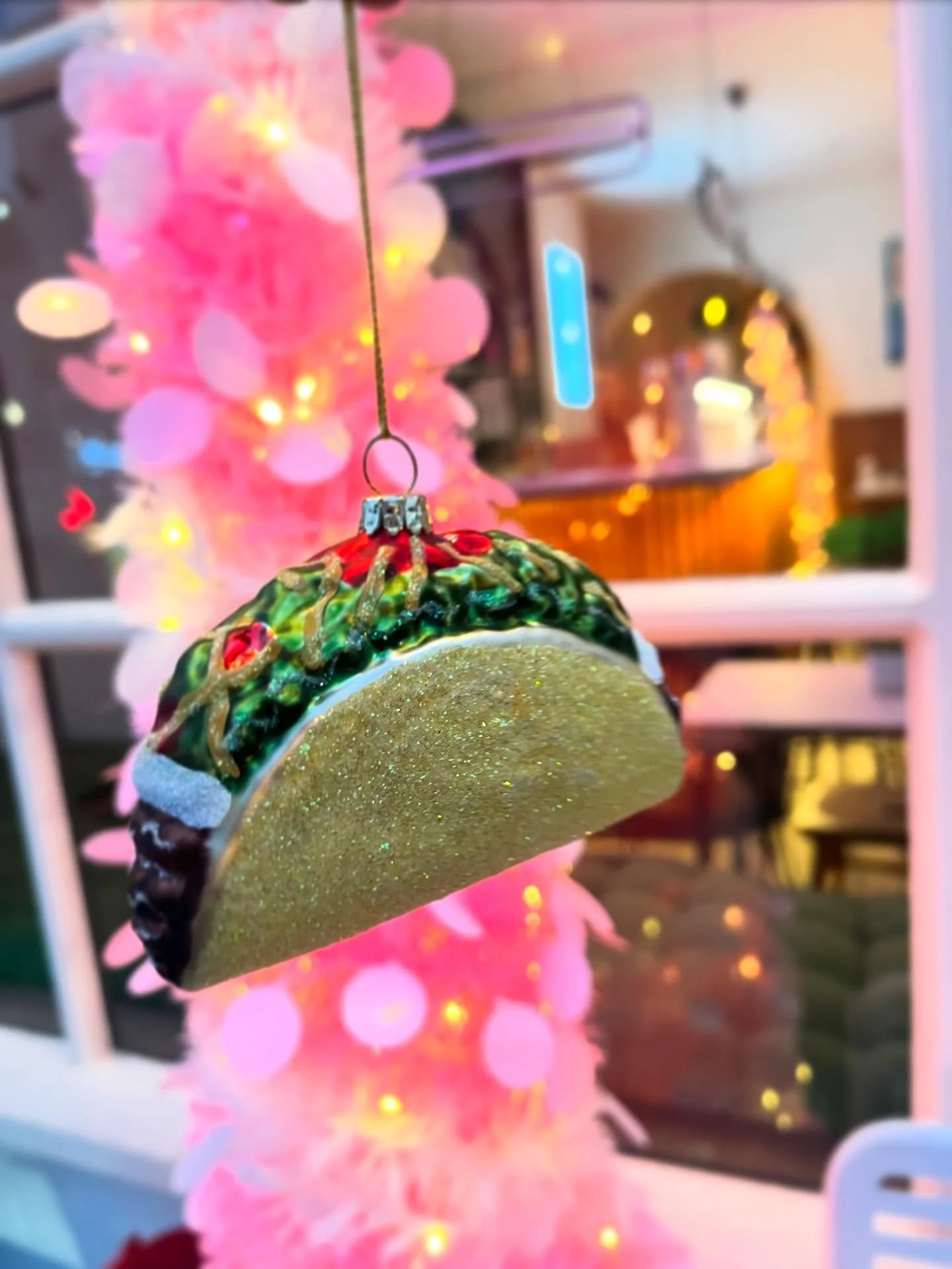 HELLO NOVEMBER 👋 As far as I&rsquo;m concerned It&rsquo;s already Christmas. I&rsquo;ve already had 2 brandy butter mince pies today + I don&rsquo;t care who knows it. 

We&rsquo;ve got loads coming up these last few weeks of the year. Some importan