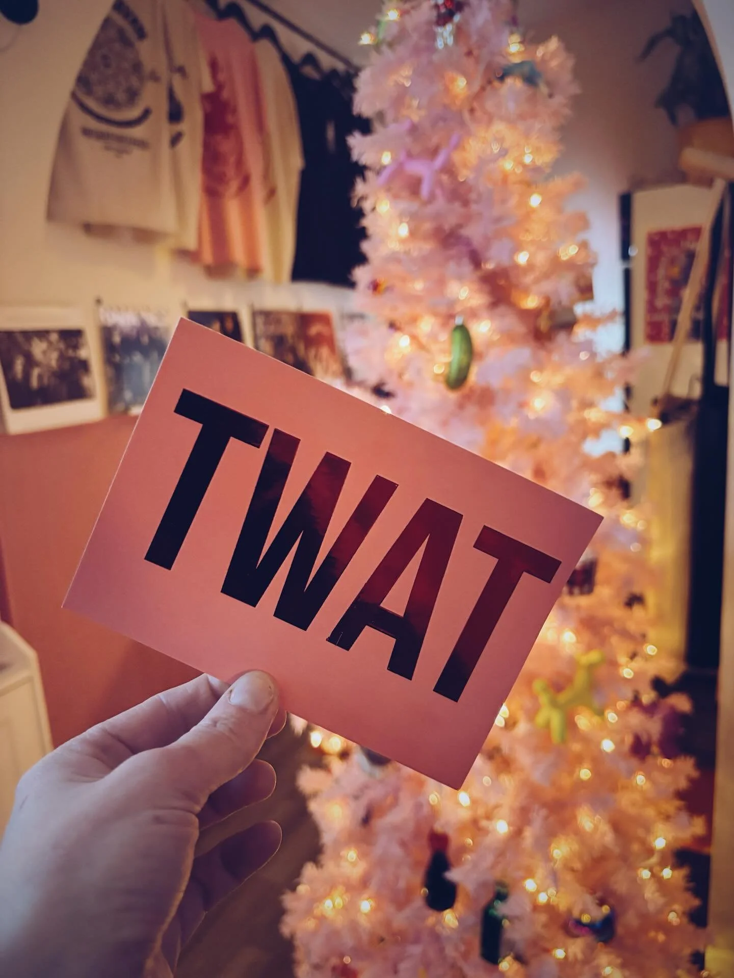 Anyone else sick to death of this Black Friday fucking nonsense?!? STOP SPAMMING MEEEEE I HAVE NO MONEEEEEEYYY 😫😫

On an unrelated note. Gift vouchers. Merch. Tickets to our @gooseisland Bourbon County Tasting. Twat postcards. All would make great 
