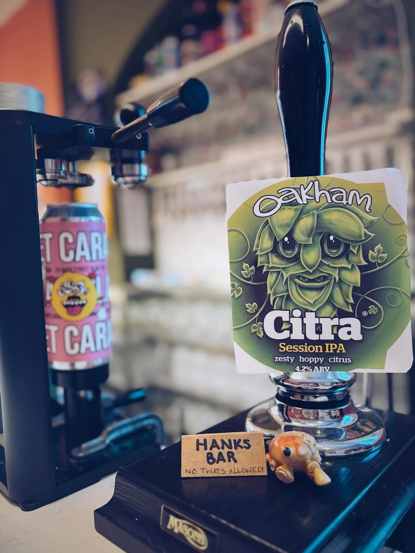 Christ alive @oakhamales Citra is an exceptional beer!! 🤤 and only &pound;3.50 a pint. Please help me drink it. The saddest thing about quiet Januarys is the thought that beer could end up going down the drain. There&rsquo;s only so much I can drink