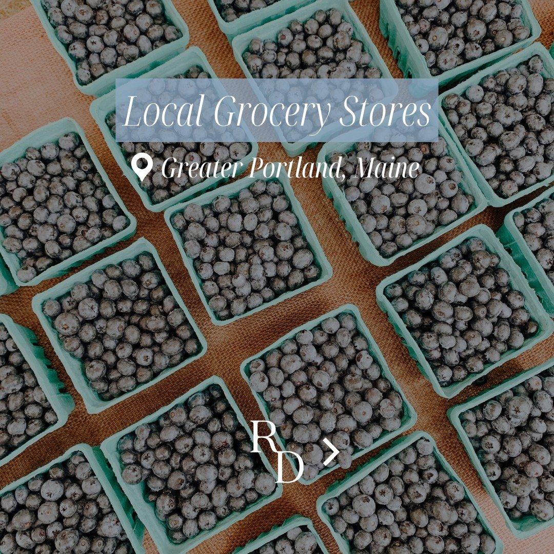 Shopping local in Portland 🛒✨ From fresh produce to specialty cuts and local goods @rosemontmarket, @patsmeatmarket, @portlandfoodcoop, and @portlandmefarmersmarket make it easy to support small businesses while filling your kitchen with the best Ma