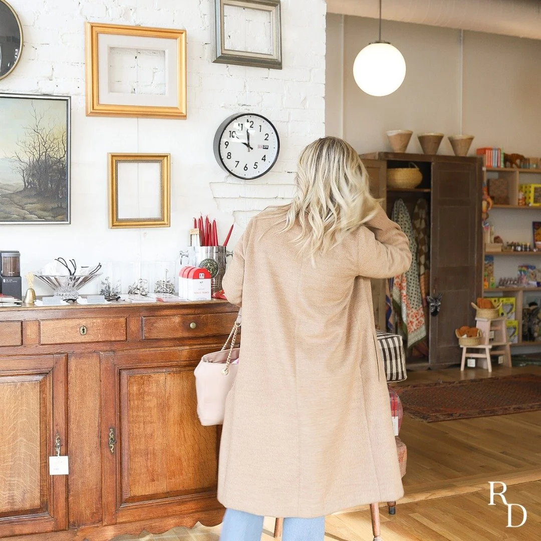 Portland makes shopping local effortless. Between the boutiques, farmers' markets, and cozy restaurants and bars, everything you need is right here, with a little Maine charm built in. ✨

📸 @theconfidantcollective