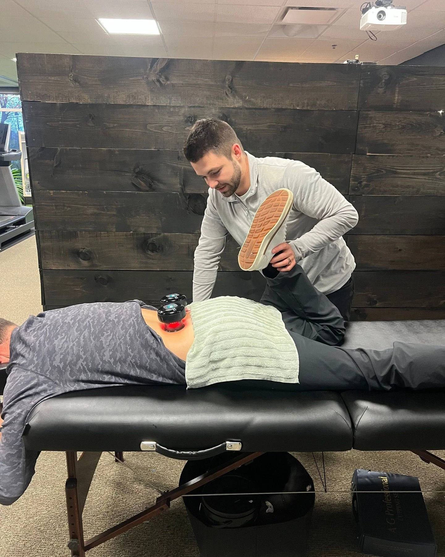 Sometimes your body just needs a reset!
Hands-on care to loosen things up and get you moving comfortably.