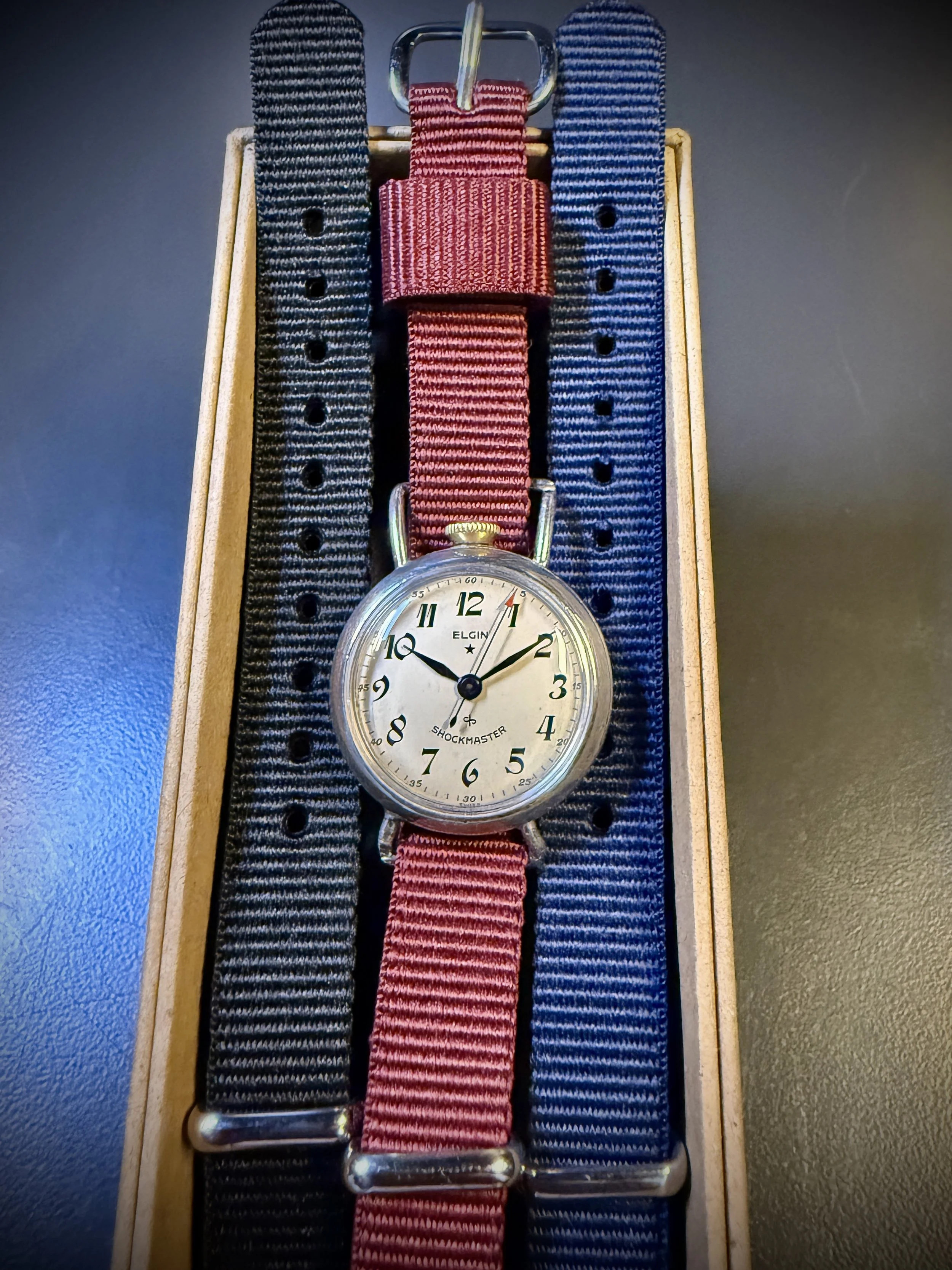 Vintage Ladies' Elgin Shockmaster (Pre-Owned)