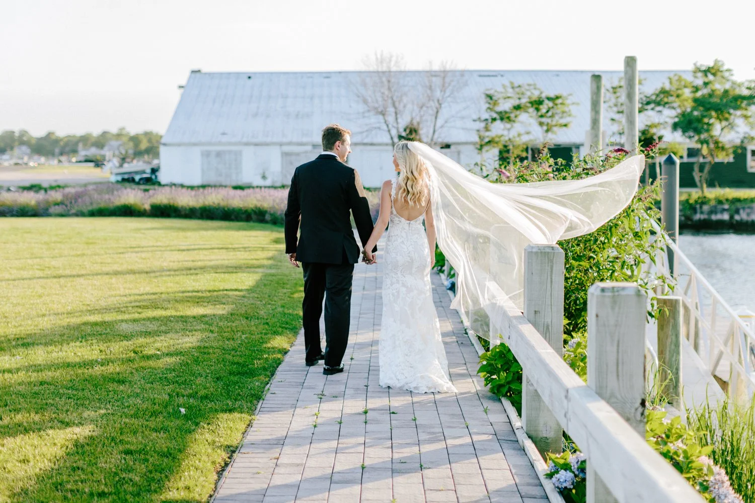 peconic-bay-yacht-club-wedding-0991.jpg
