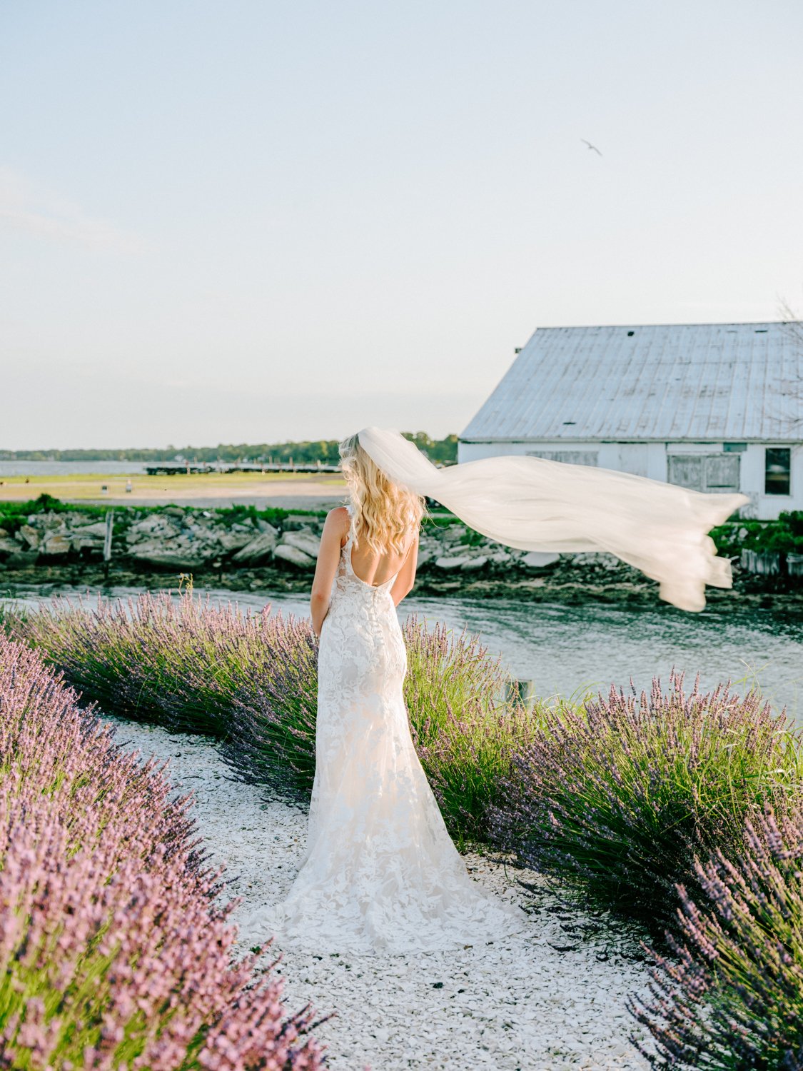 peconic-bay-yacht-club-wedding-1035.jpg
