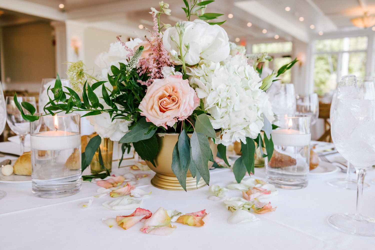 peconic-bay-yacht-club-wedding-5243.jpg
