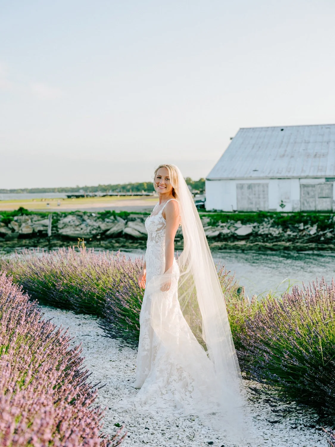 peconic-bay-yacht-club-wedding-1068.jpg