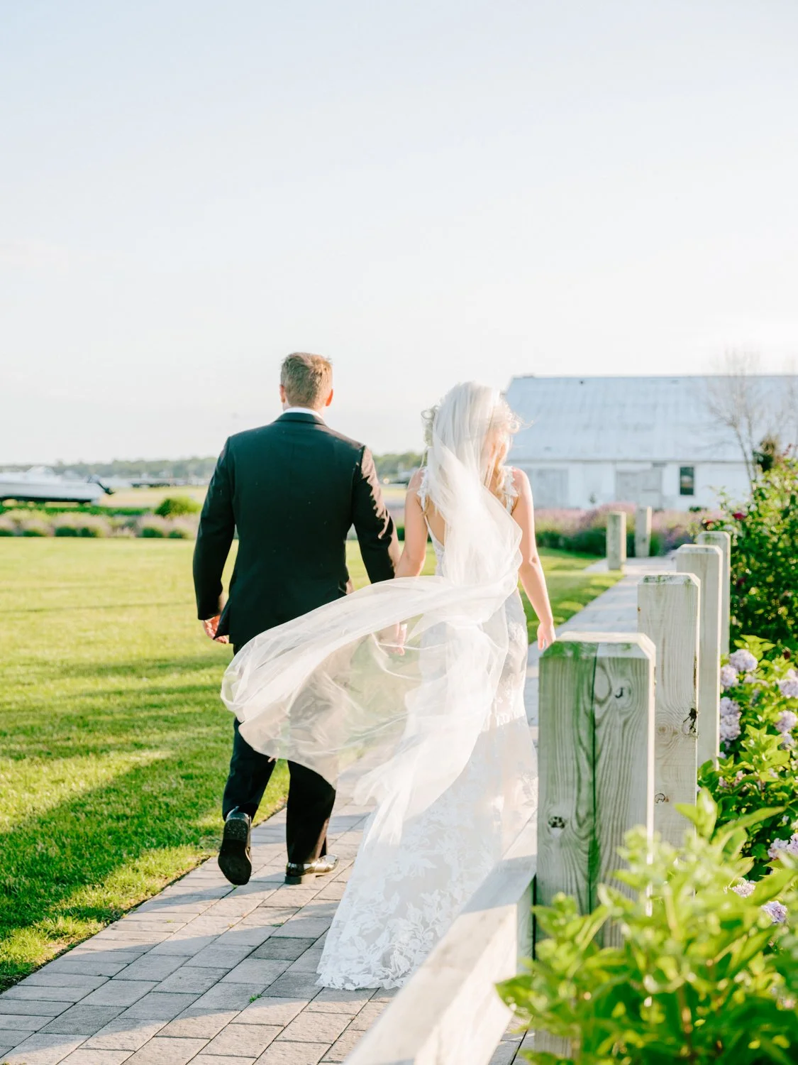 peconic-bay-yacht-club-wedding-0986.jpg