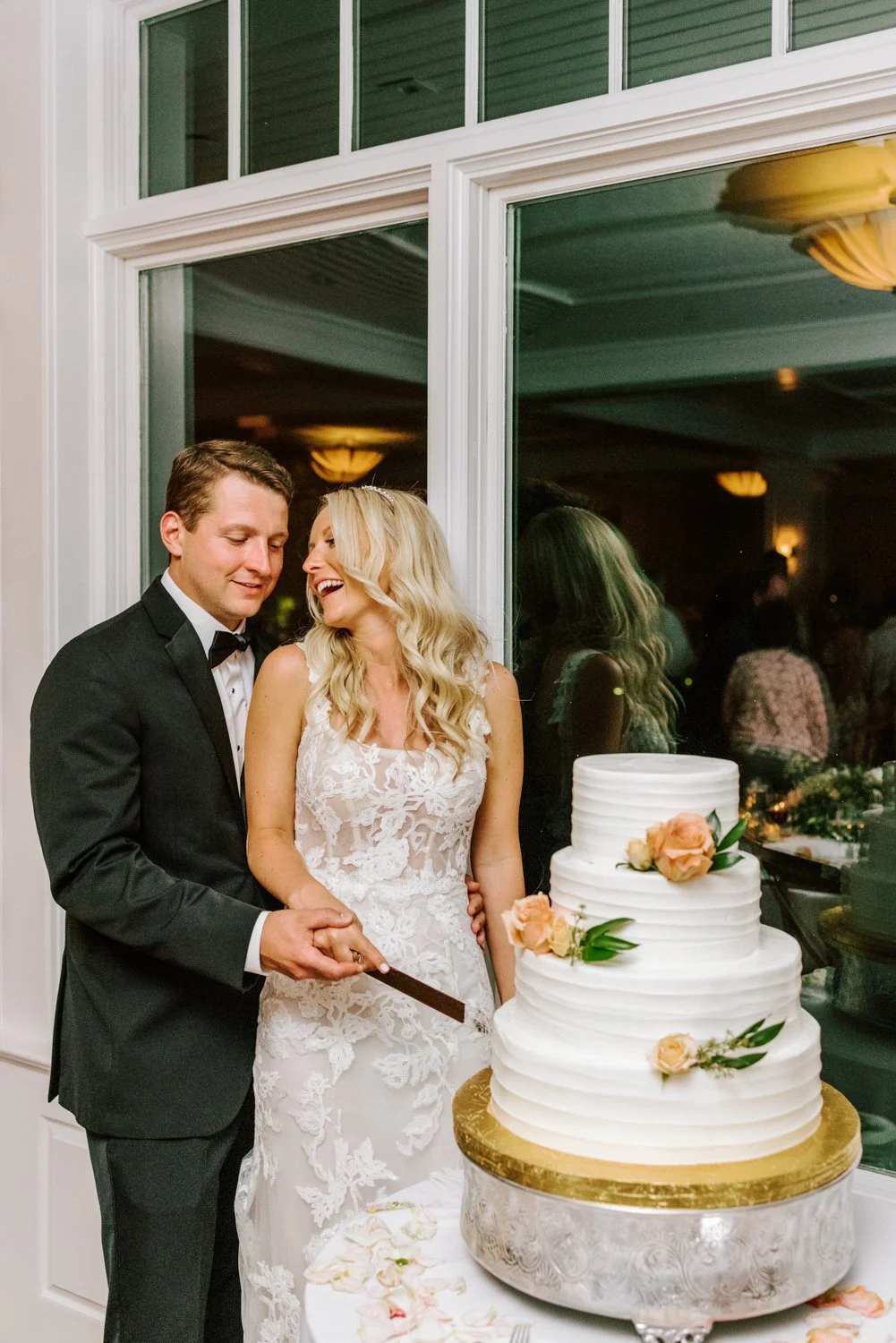 peconic-bay-yacht-club-wedding-5959.jpg