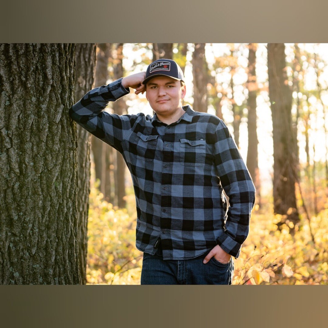 Jack | Class of 2023

 #seniorszn #sarahmariephotographymn #mnseniorphotographer #minnesotaseniorphotographer #seniorpictures #minneapolisseniorphotographer