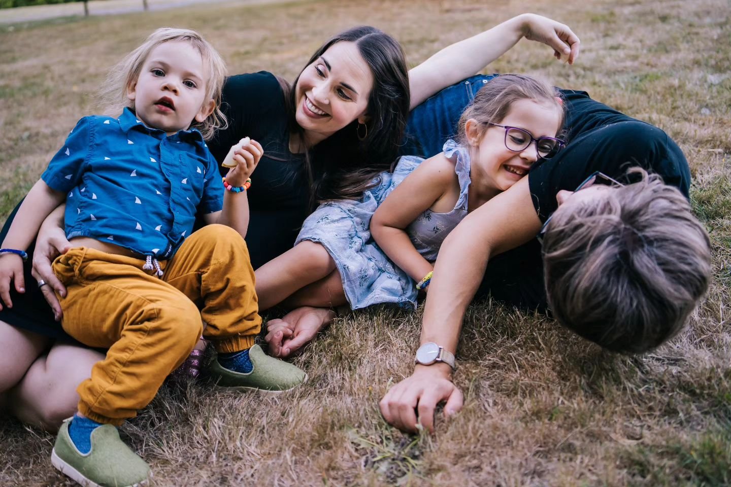 This beautiful session at the park with @bewellbabypdx and her family will stick with me ✨️

#nationalsiblingday #portlanddoula #portlandbirthphotographer #portlandphotographer #pdxparent