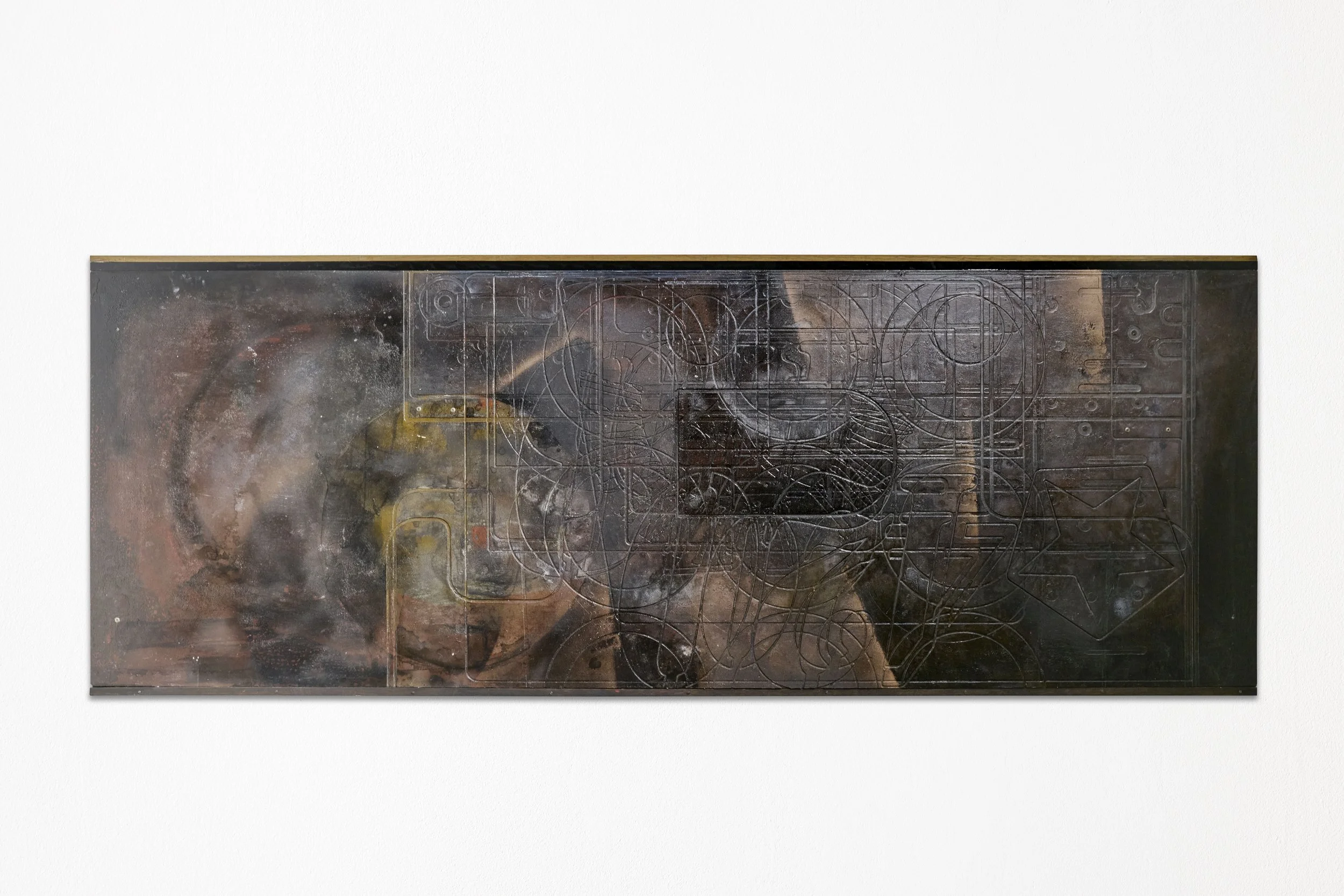 Marie Matusz
Standard Operating Procedure (III), 2025
Mahogany wood, acrylic paint, lacquered resin on forex and acrylic glass
203 x 76 x 3 cm