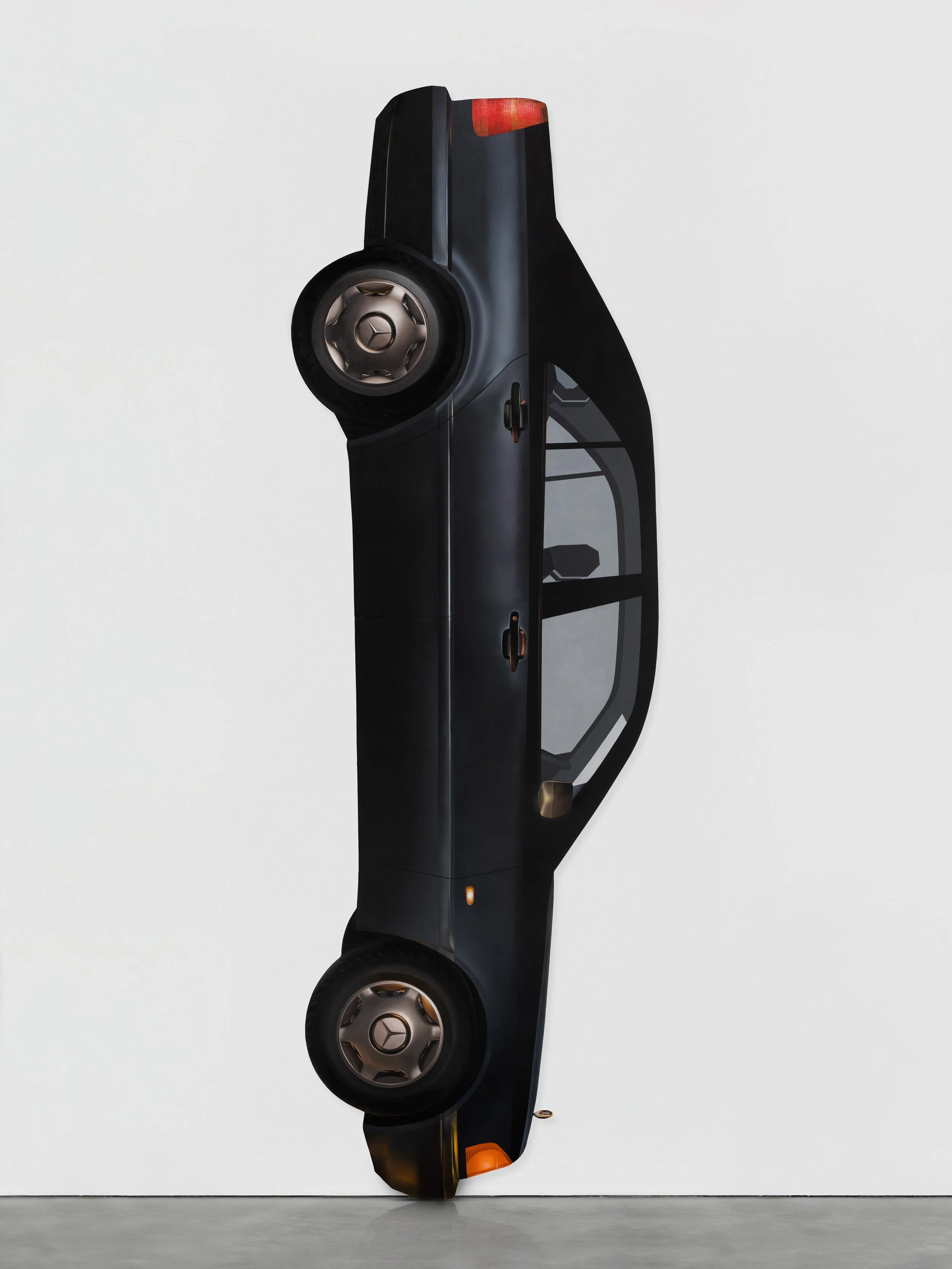 Marius Steiger
Car (Totem), 2025 
Oil and acrylic on linen
165 3/8 x 53 7/8 x 1 3/4 in  (420 x 137 x 4.5 cm)