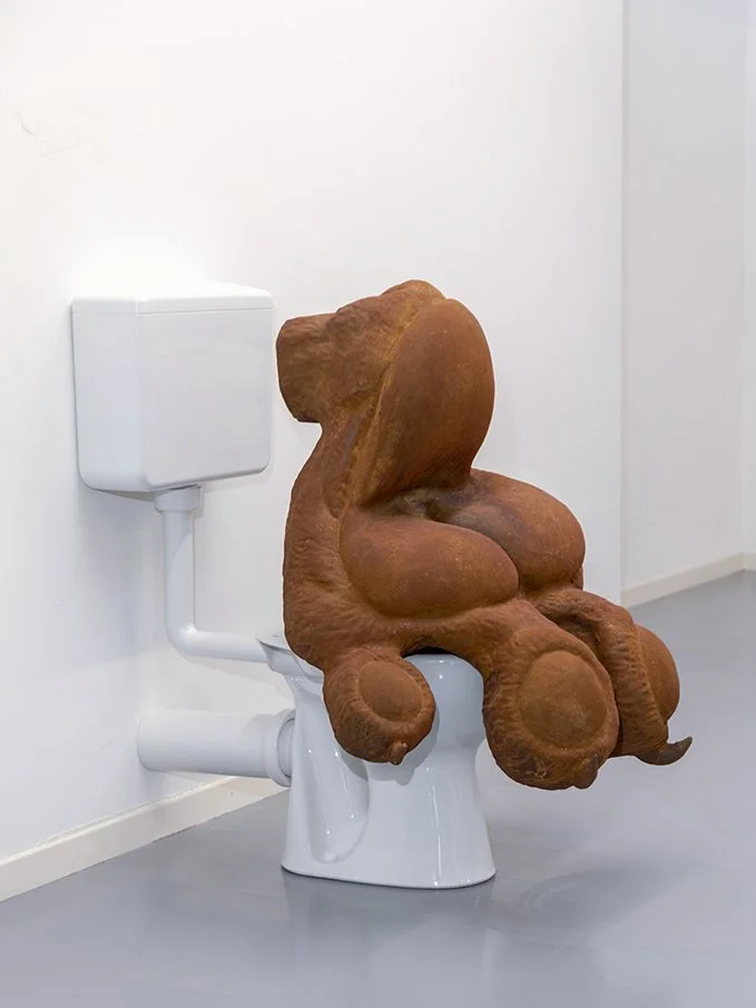 HOME ALONE, 2022 Metal coating, rusted, patina, carved  rigid foam core, ceramic toilet 98 x 87 x 100 cm