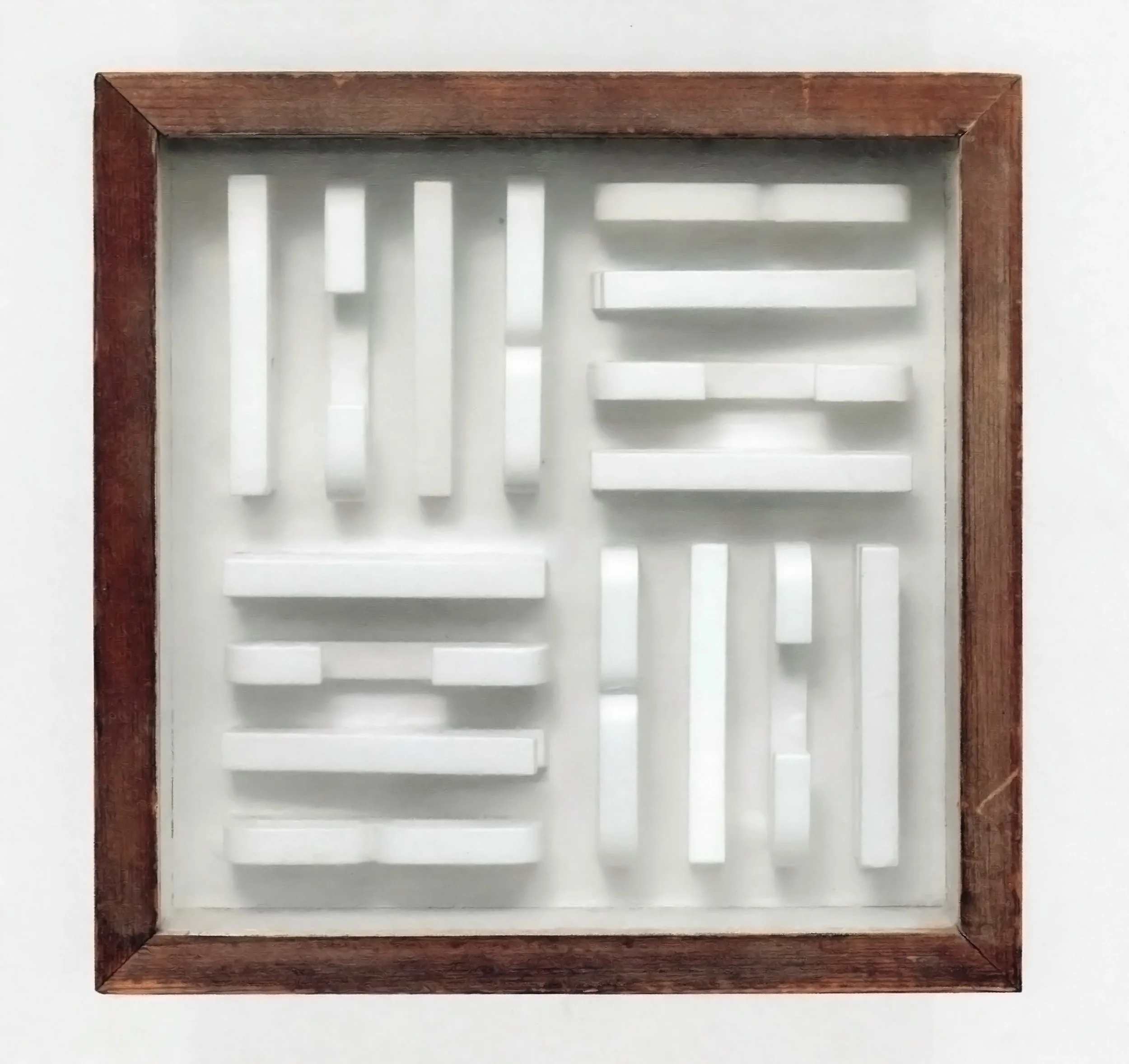 Chryssa - Bach, 1956
Wood, plaster
28.6 x 28.6 x 10.2 cm